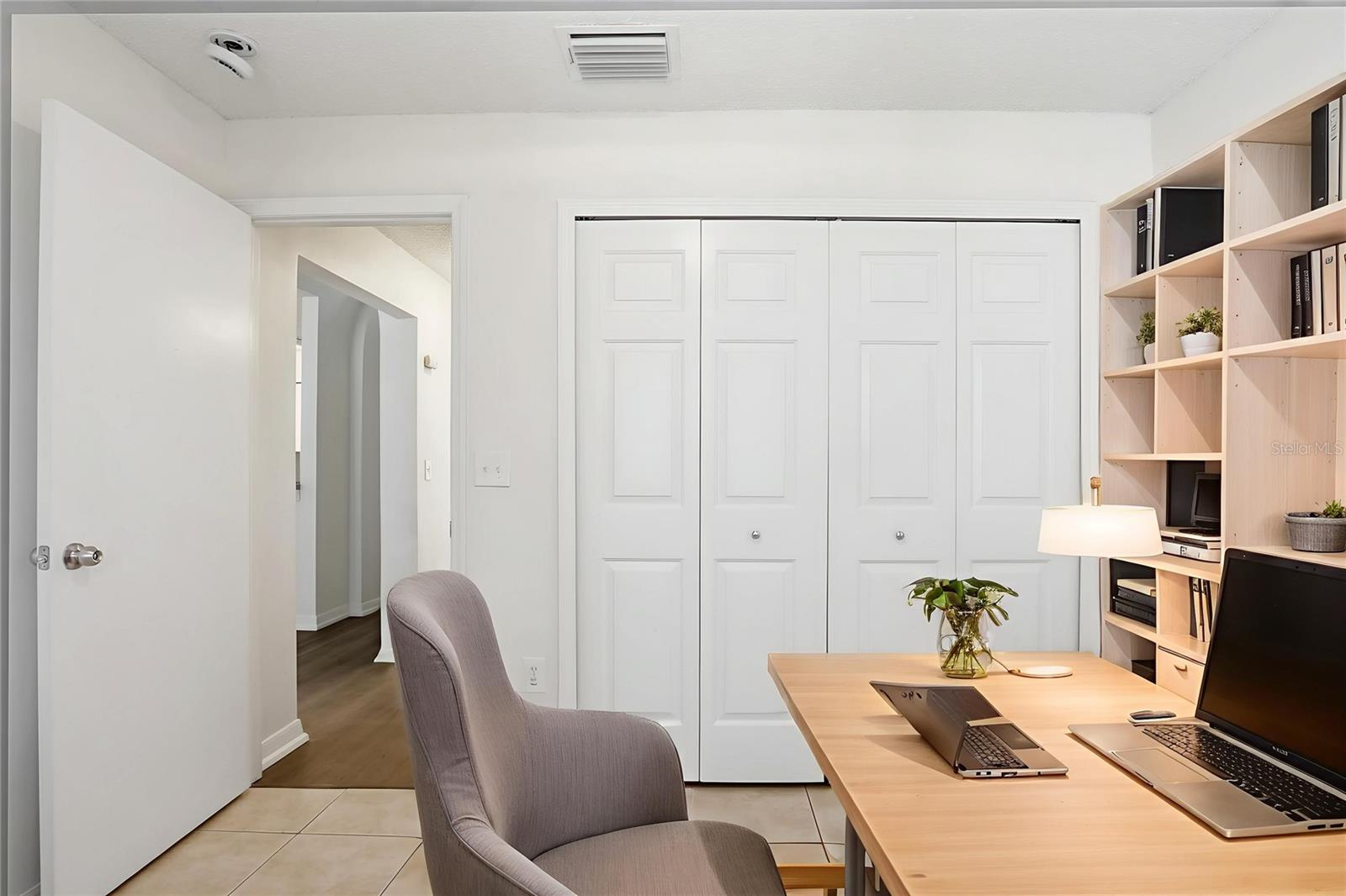 Image 4 of 37 For 305 Abigail Road