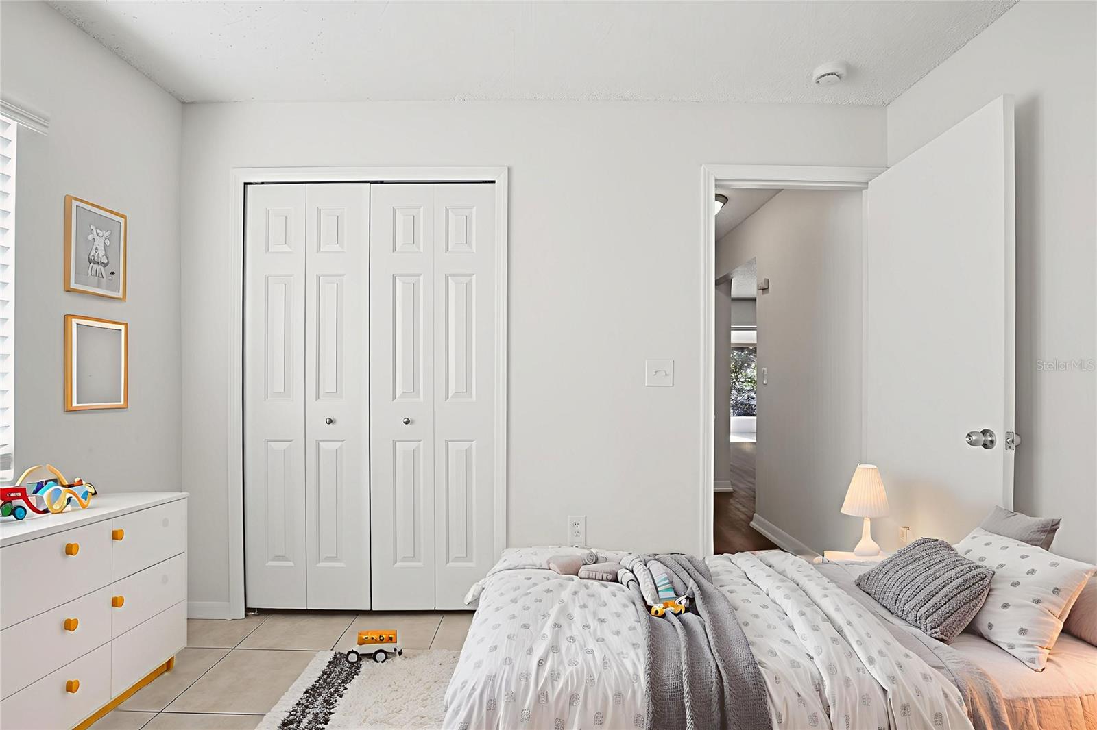 Image 5 of 37 For 305 Abigail Road