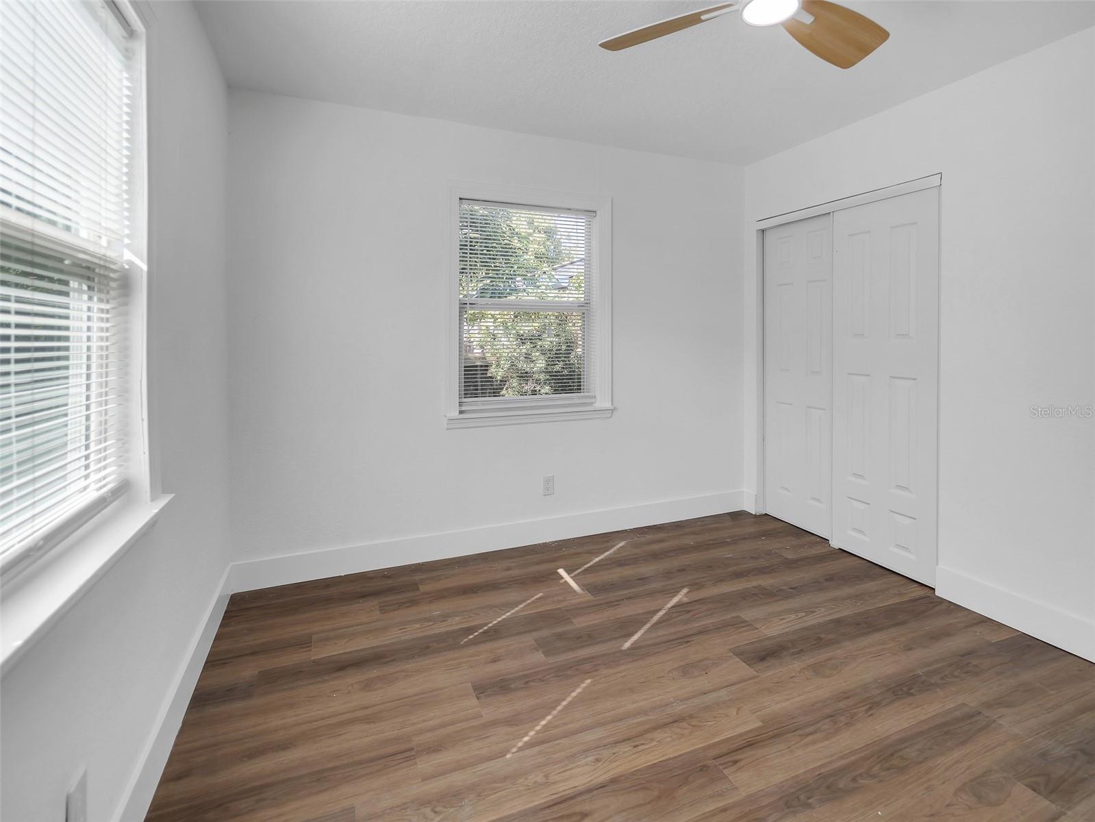 Image 15 of 22 For 3910 Robinson Street