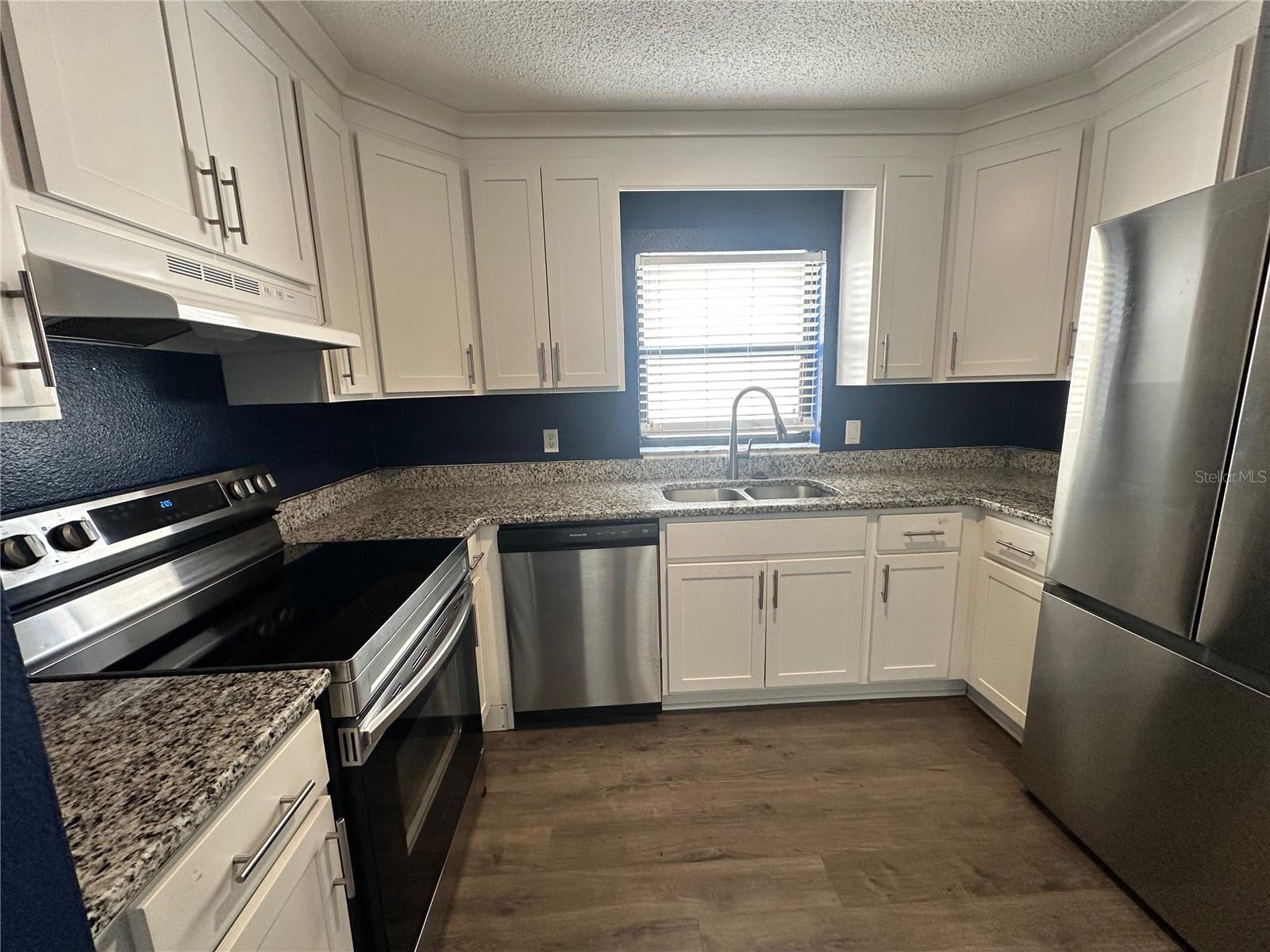 Image 3 of 28 For 1024 Alpug Avenue