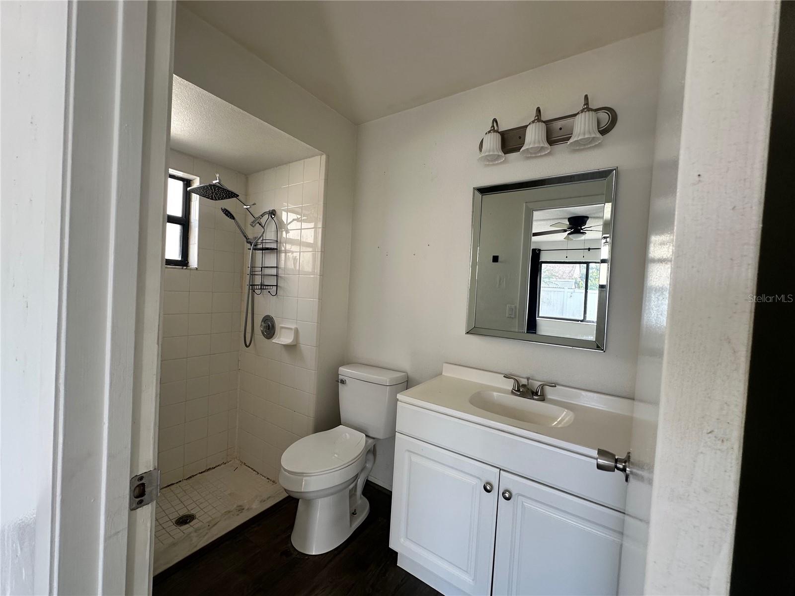 Image 9 of 28 For 1024 Alpug Avenue