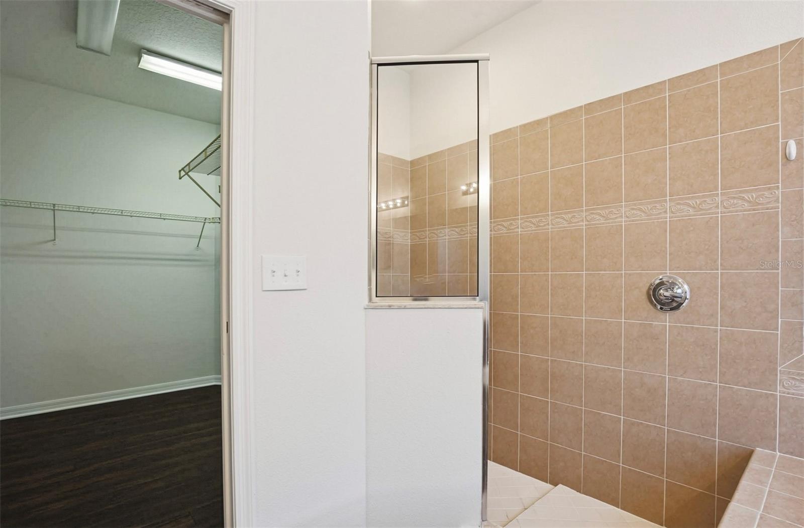 Image 34 of 41 For 19043 New Passage Boulevard