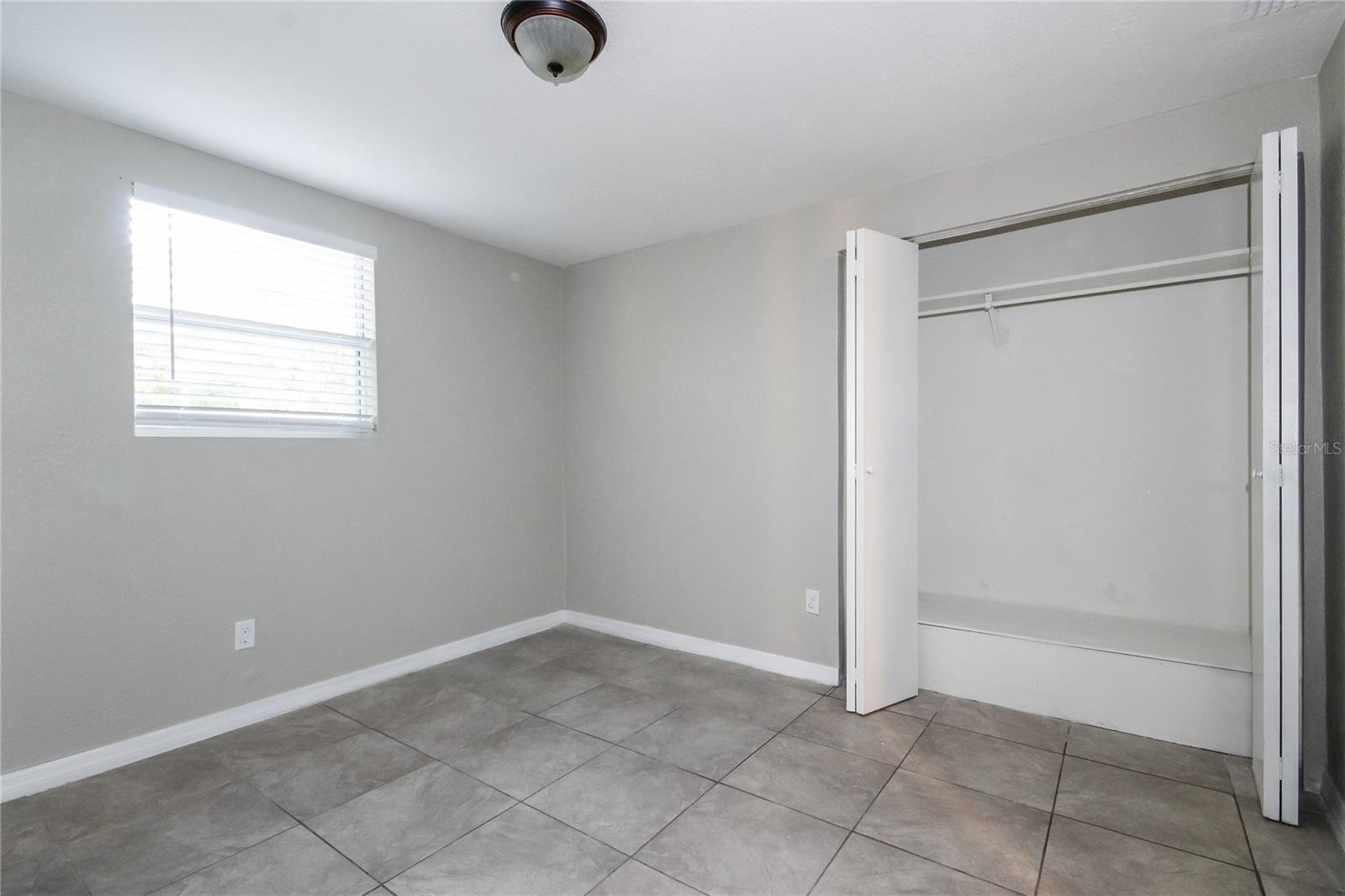 Image 7 of 16 For 525 Braddock Street S