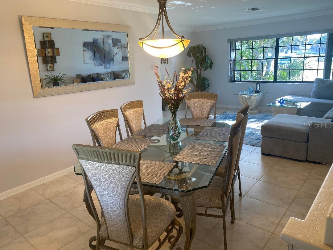 Image 10 of 30 For 8437 Gibralter Street