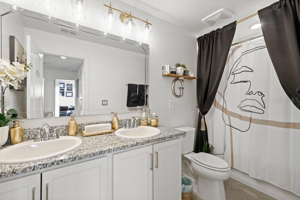 Image 31 of 47 For 9143 Hooten Way