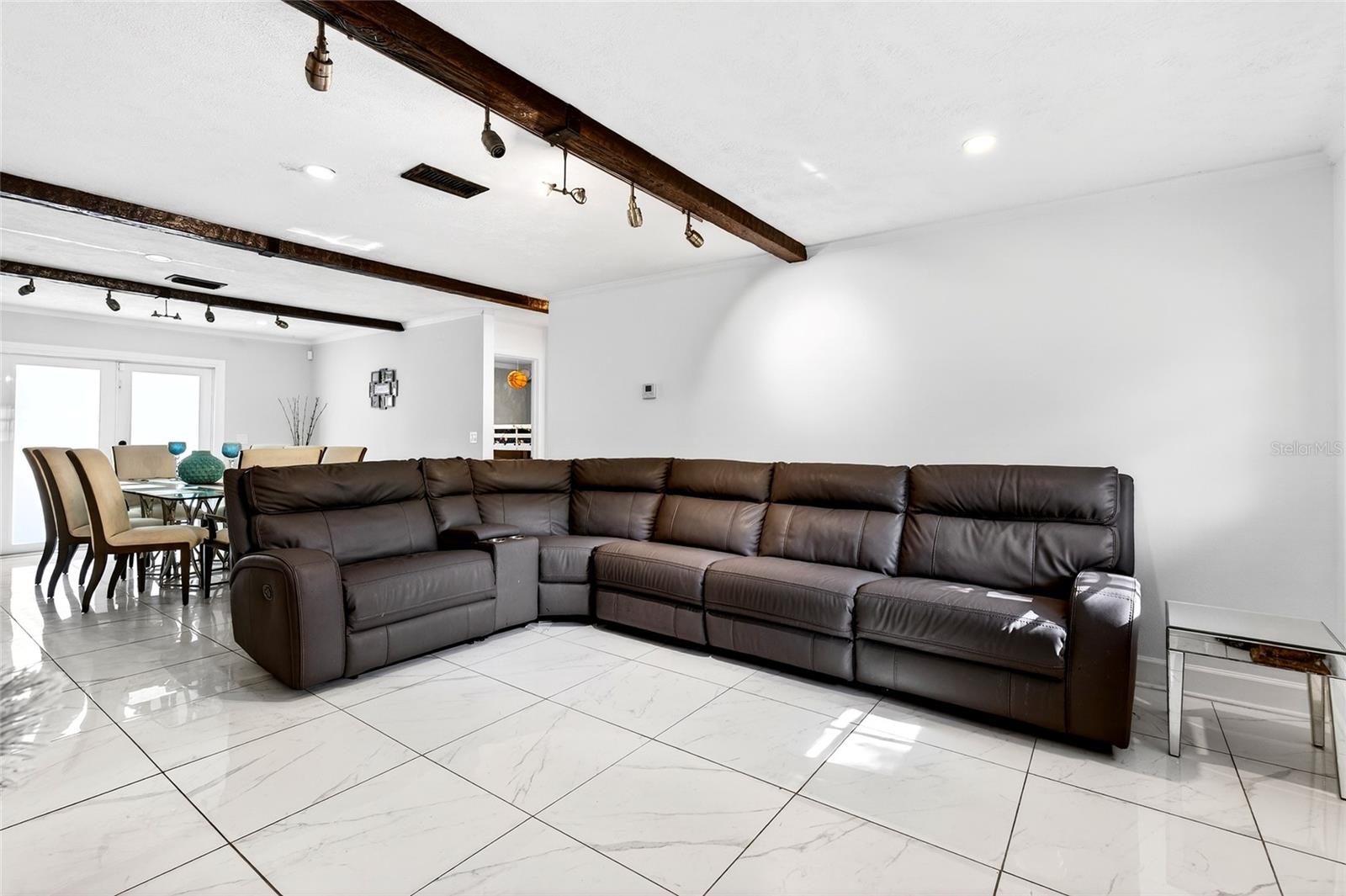 Image 11 of 46 For 3003 Fort King Street