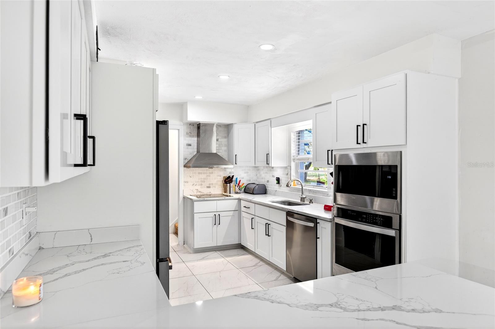 Image 20 of 46 For 3003 Fort King Street