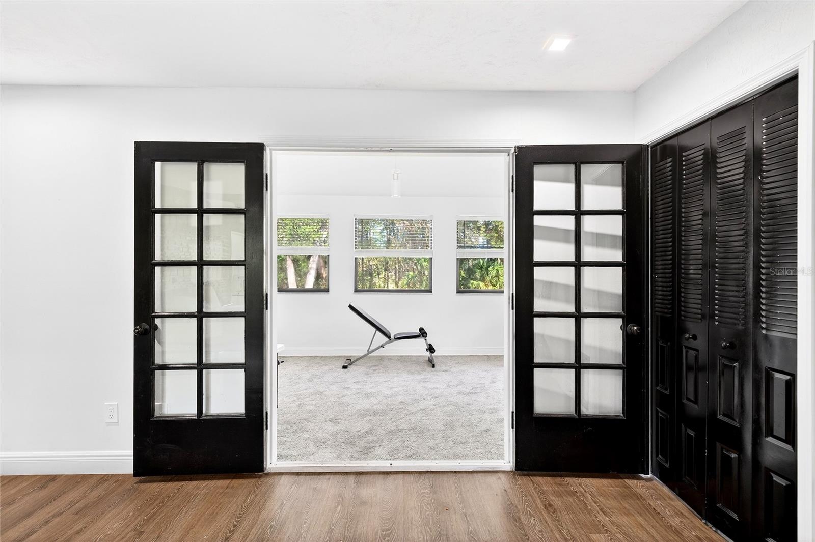 Image 27 of 46 For 3003 Fort King Street