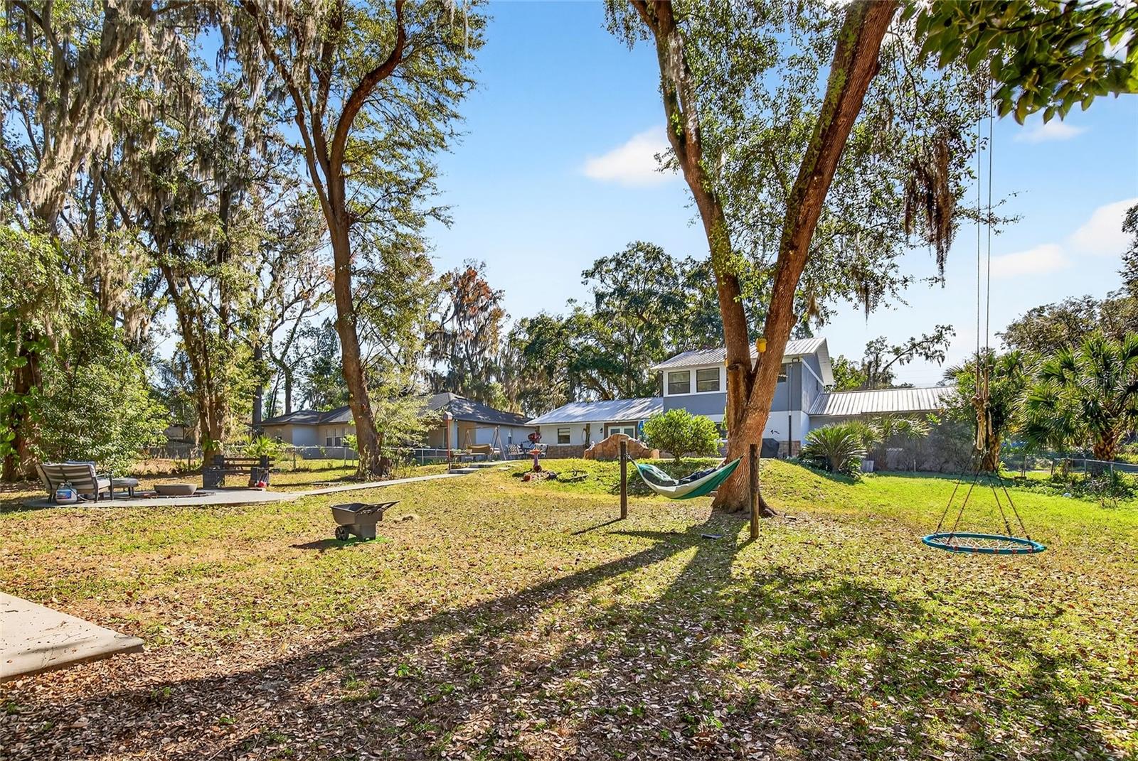 Image 44 of 46 For 3003 Fort King Street