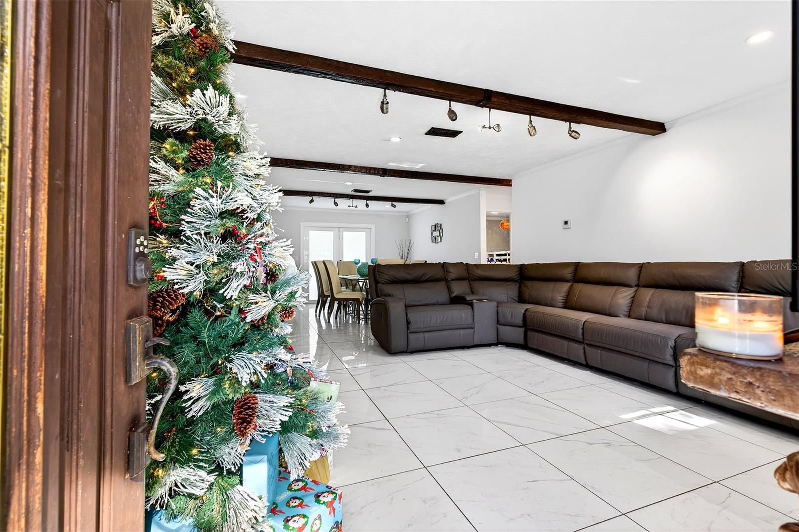 Image 5 of 46 For 3003 Fort King Street