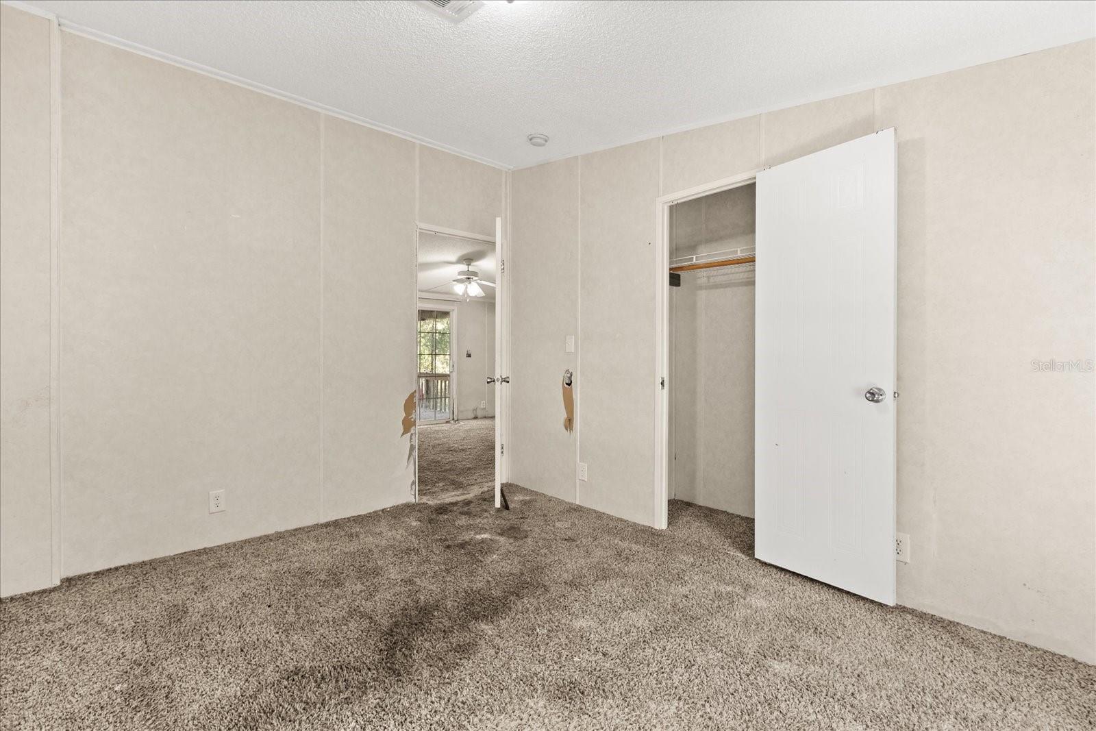 Image 15 of 32 For 10385 152nd Place