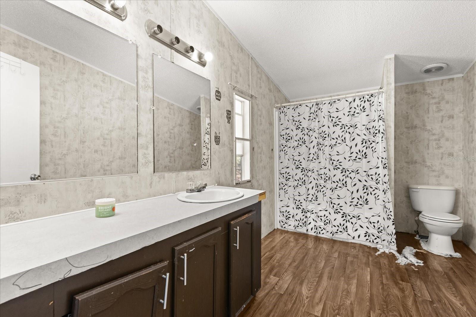 Image 18 of 32 For 10385 152nd Place