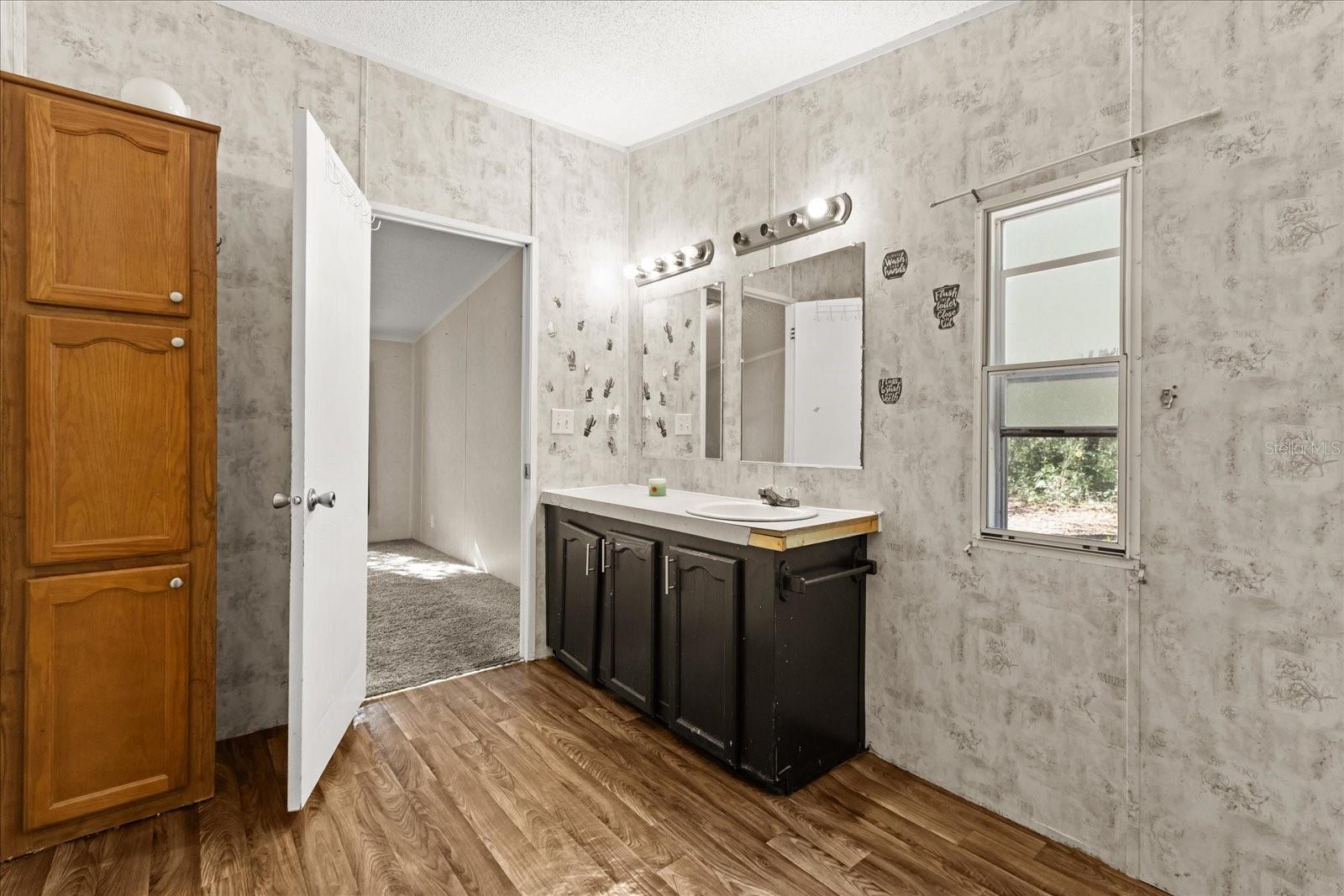 Image 19 of 32 For 10385 152nd Place