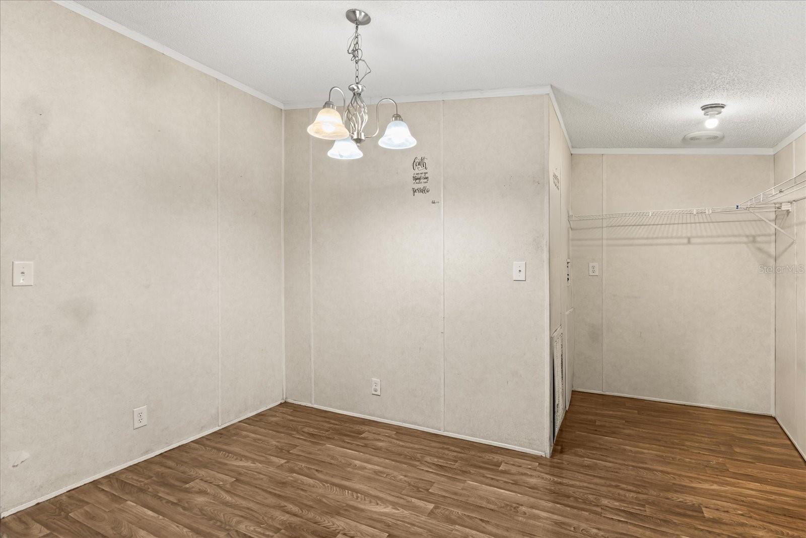 Image 8 of 32 For 10385 152nd Place