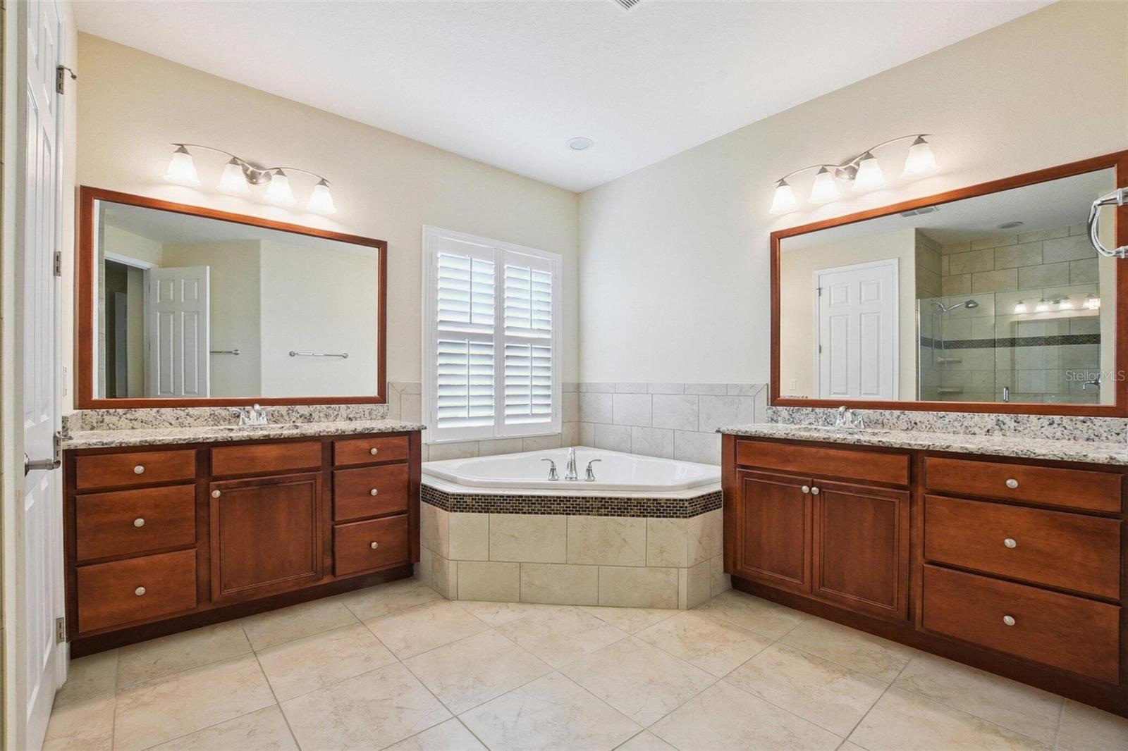 Image 16 of 26 For 18229 Bellezza Drive