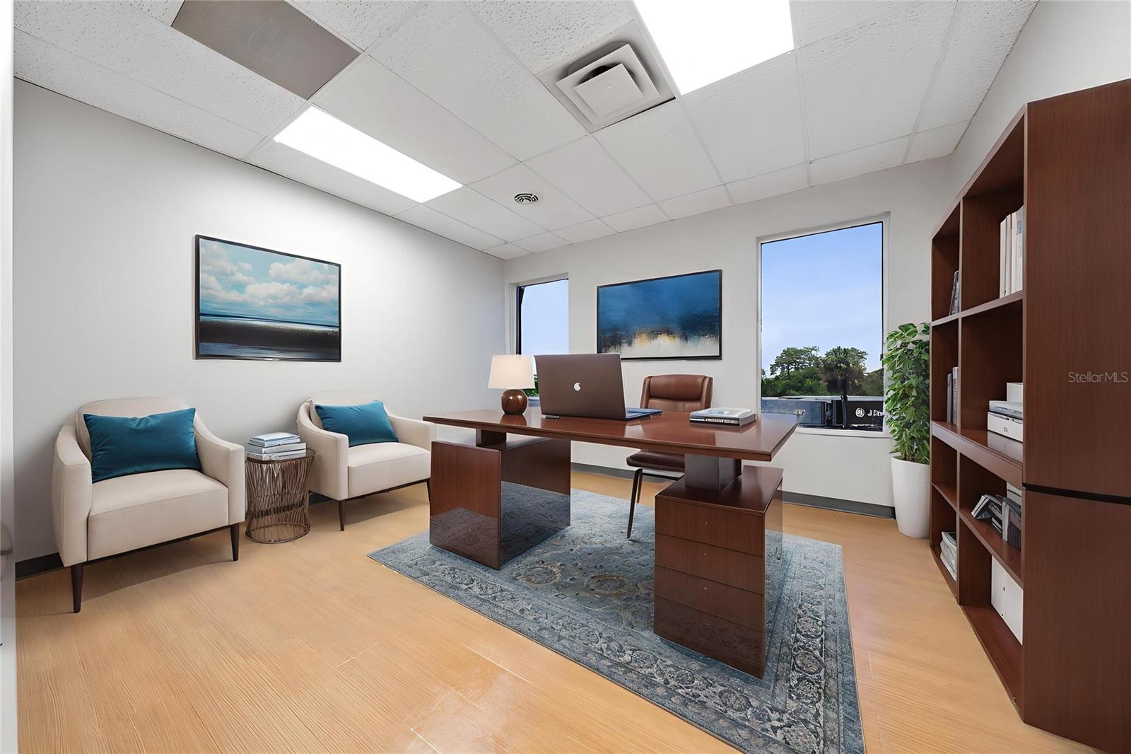 Image 10 of 20 For 7200 Lake Ellenor Drive 130