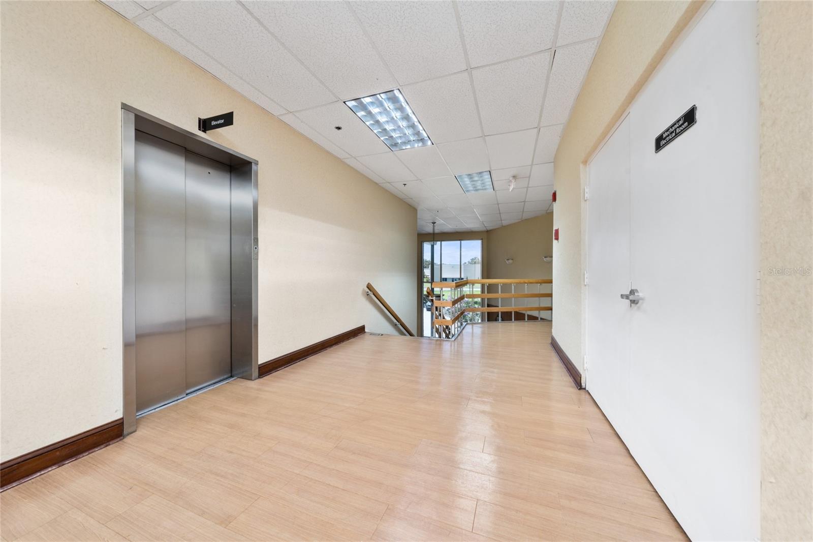 Image 12 of 20 For 7200 Lake Ellenor Drive 130