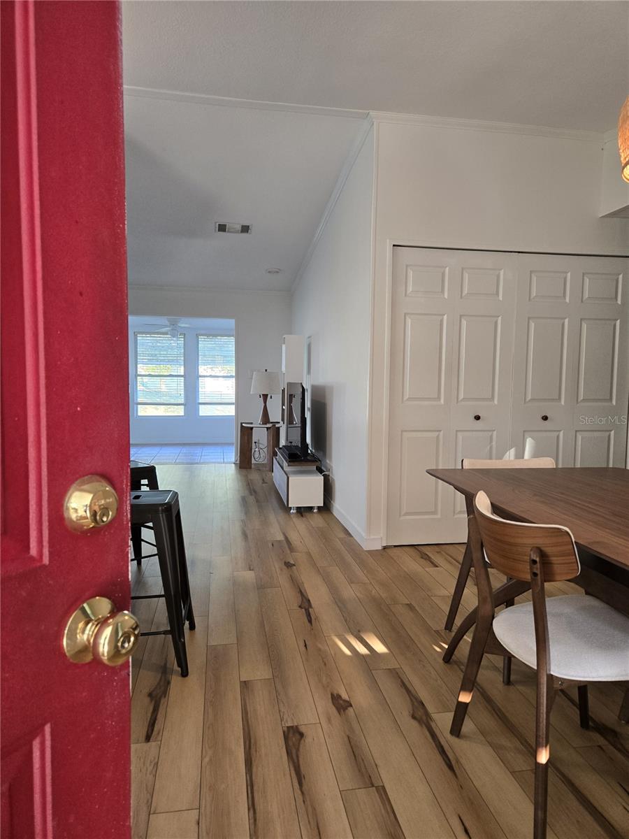 Image 10 of 40 For 4146 Greenbluff Road 817