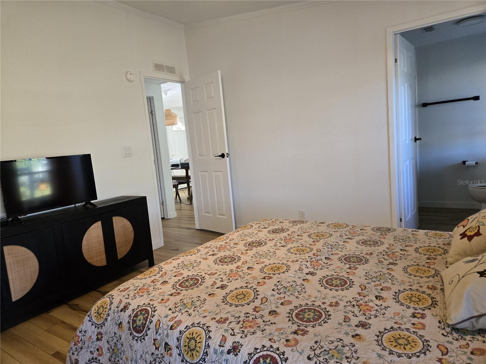 Image 28 of 40 For 4146 Greenbluff Road 817