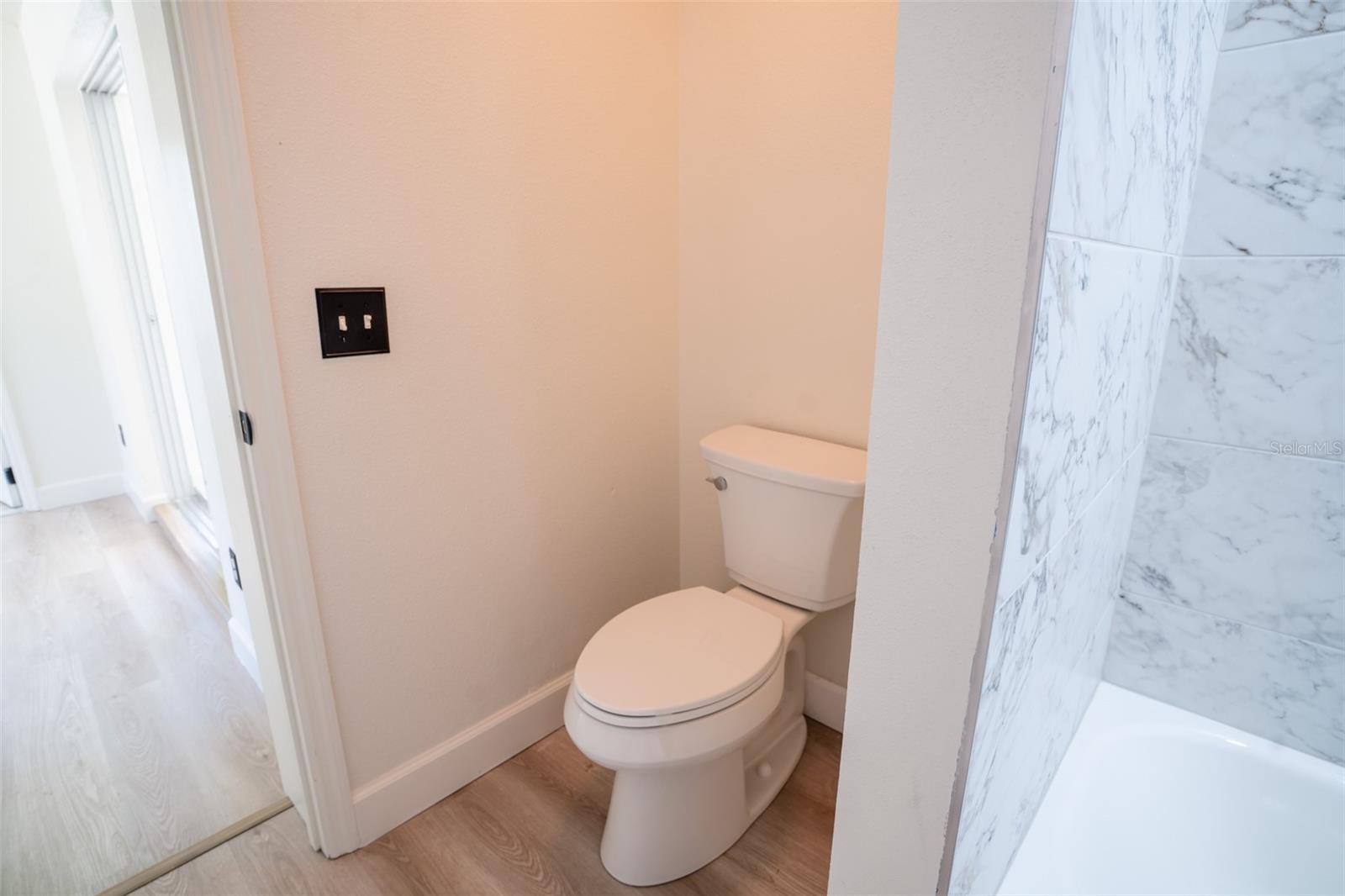 Image 17 of 46 For 12989 Highway 225