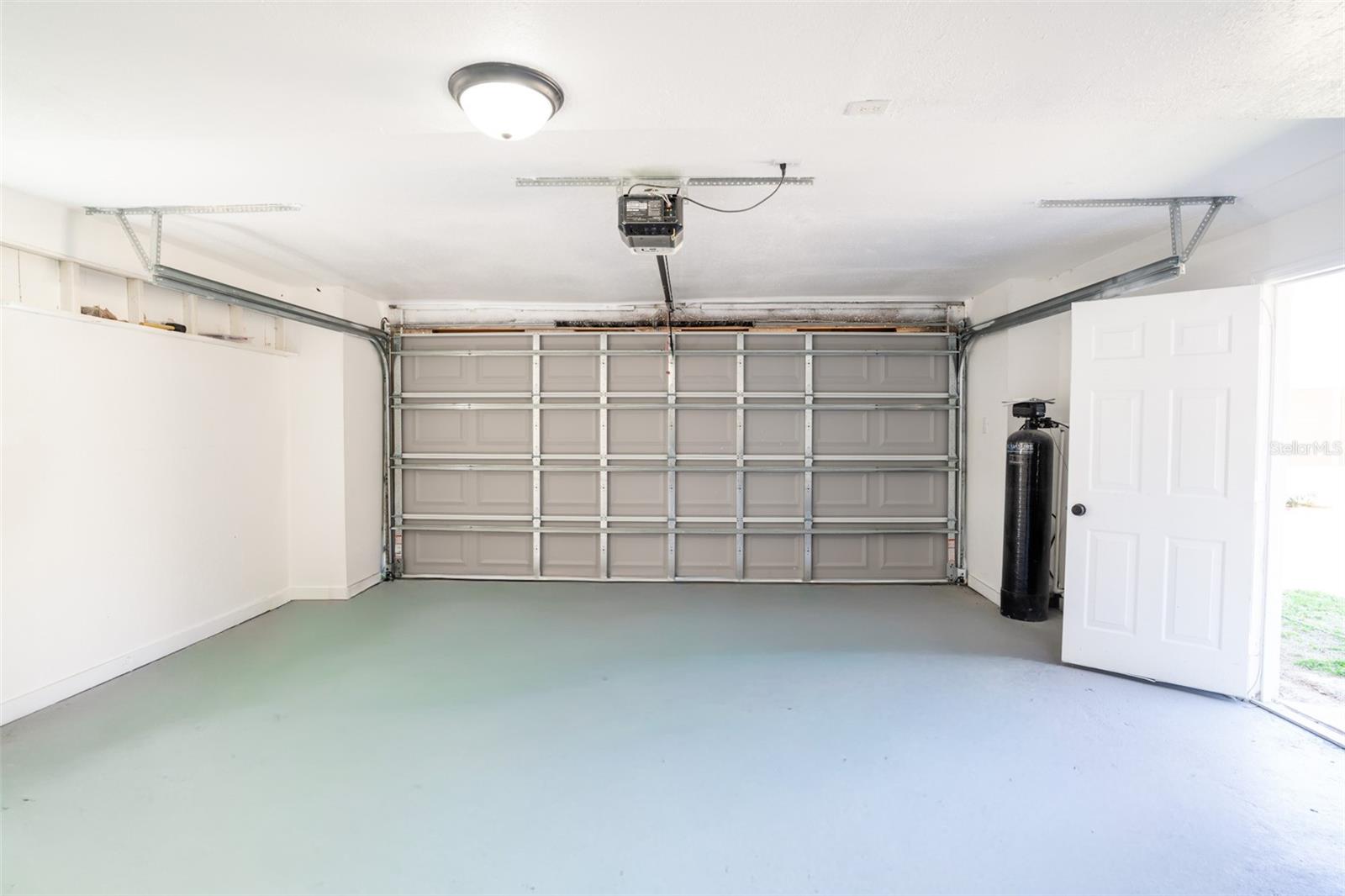 Image 24 of 46 For 12989 Highway 225