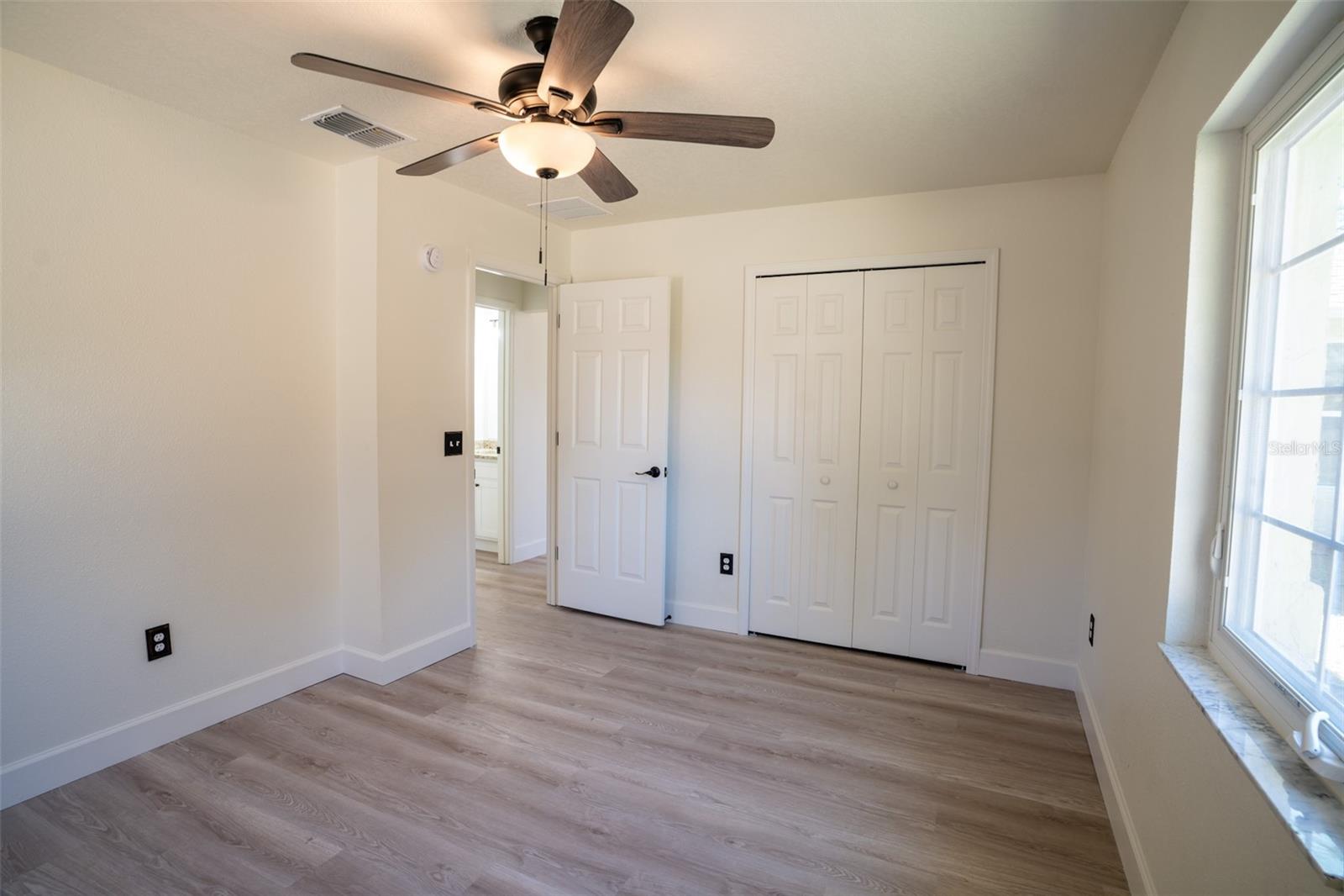 Image 30 of 46 For 12989 Highway 225