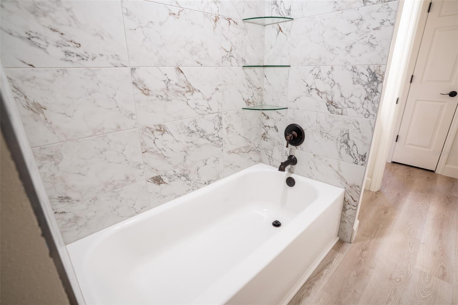 Image 32 of 46 For 12989 Highway 225