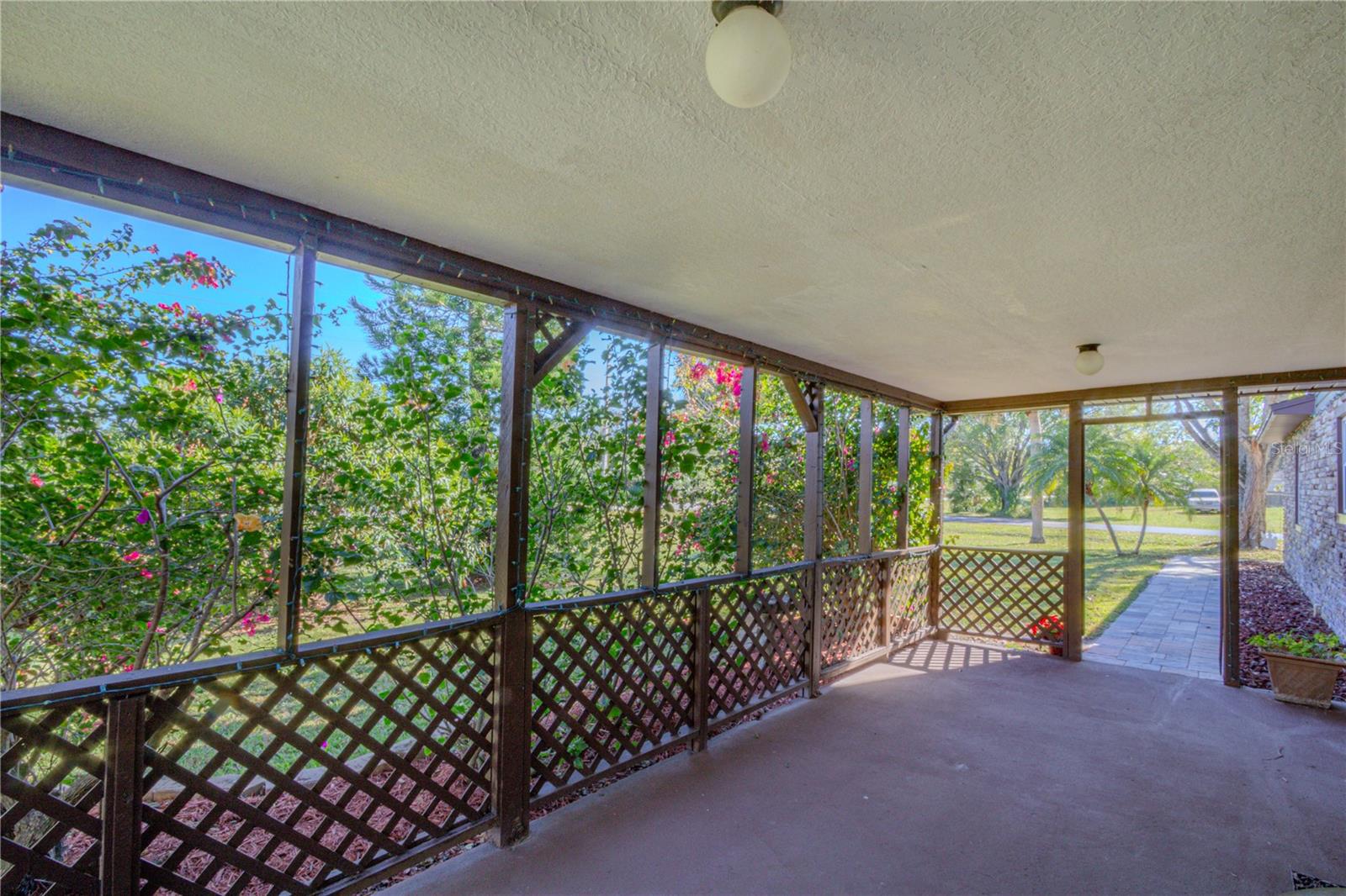 Image 12 of 38 For 4899 Sparrow Drive