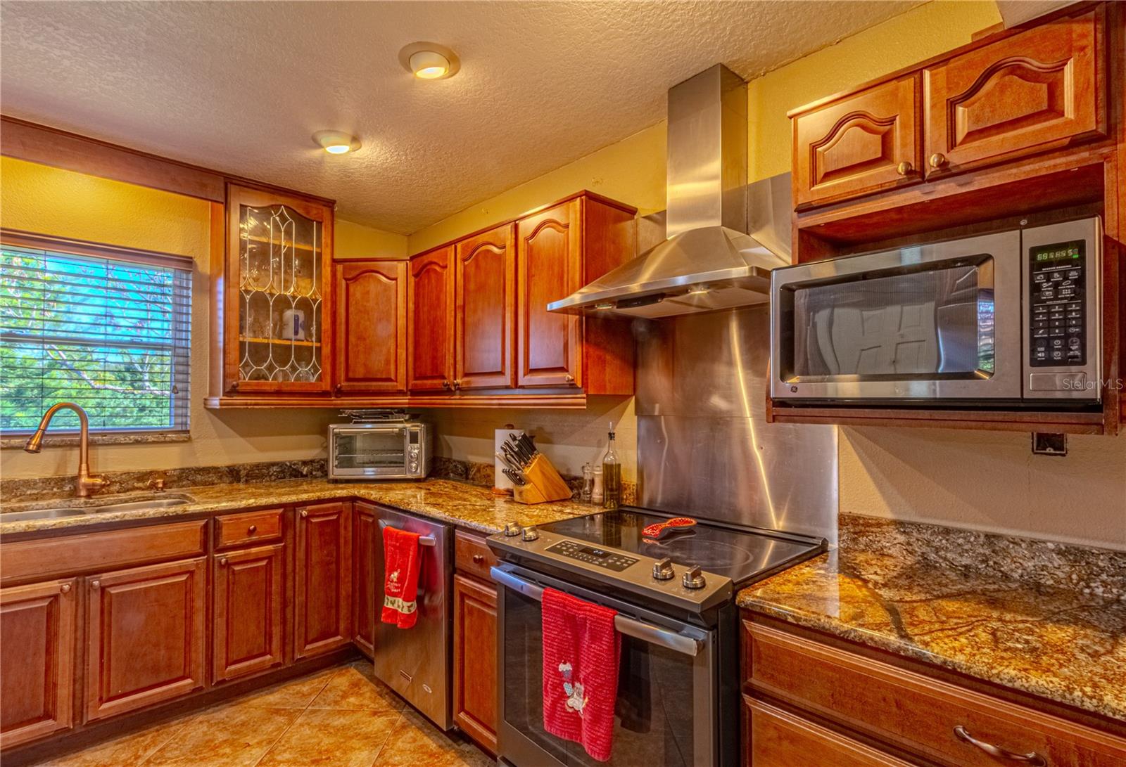 Image 15 of 38 For 4899 Sparrow Drive