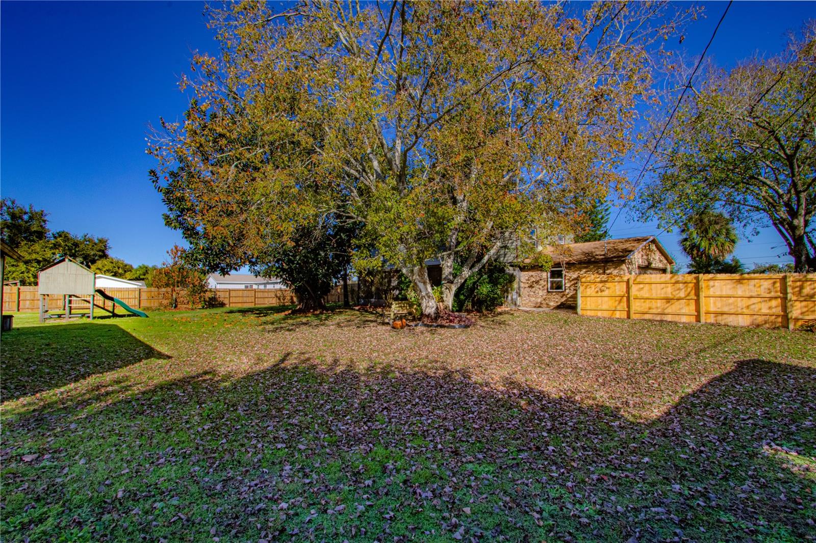 Image 2 of 38 For 4899 Sparrow Drive