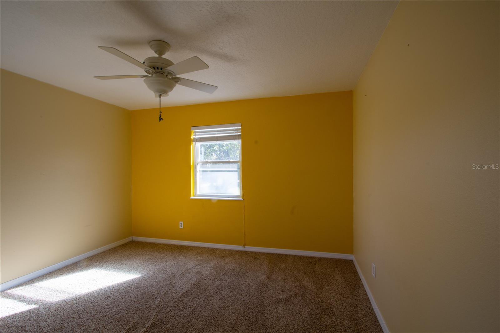 Image 28 of 38 For 4899 Sparrow Drive