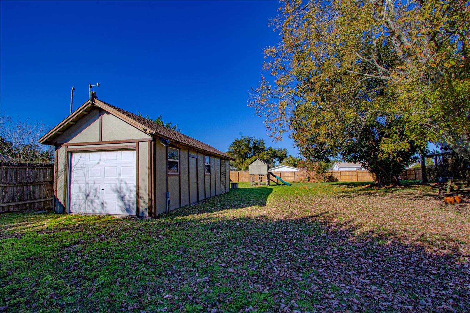 Image 32 of 38 For 4899 Sparrow Drive