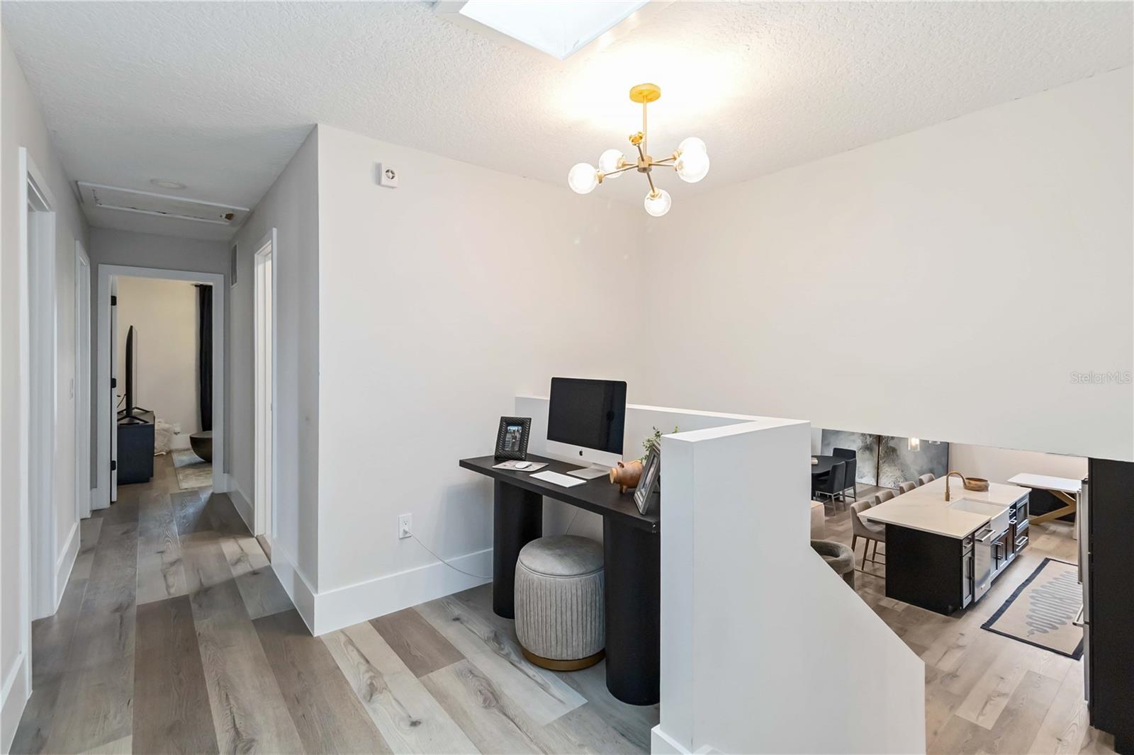 Image 20 of 53 For 8124 Laurel Tree Drive