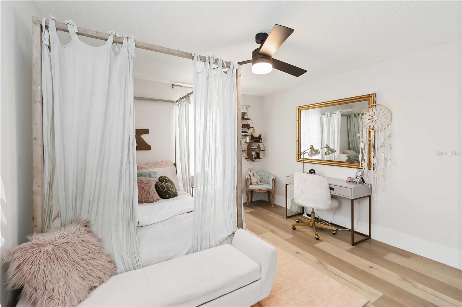 Image 30 of 53 For 8124 Laurel Tree Drive