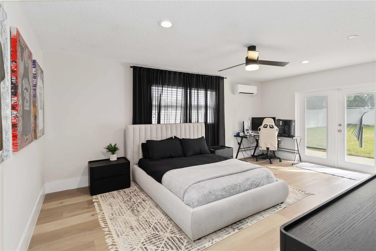 Image 36 of 53 For 8124 Laurel Tree Drive