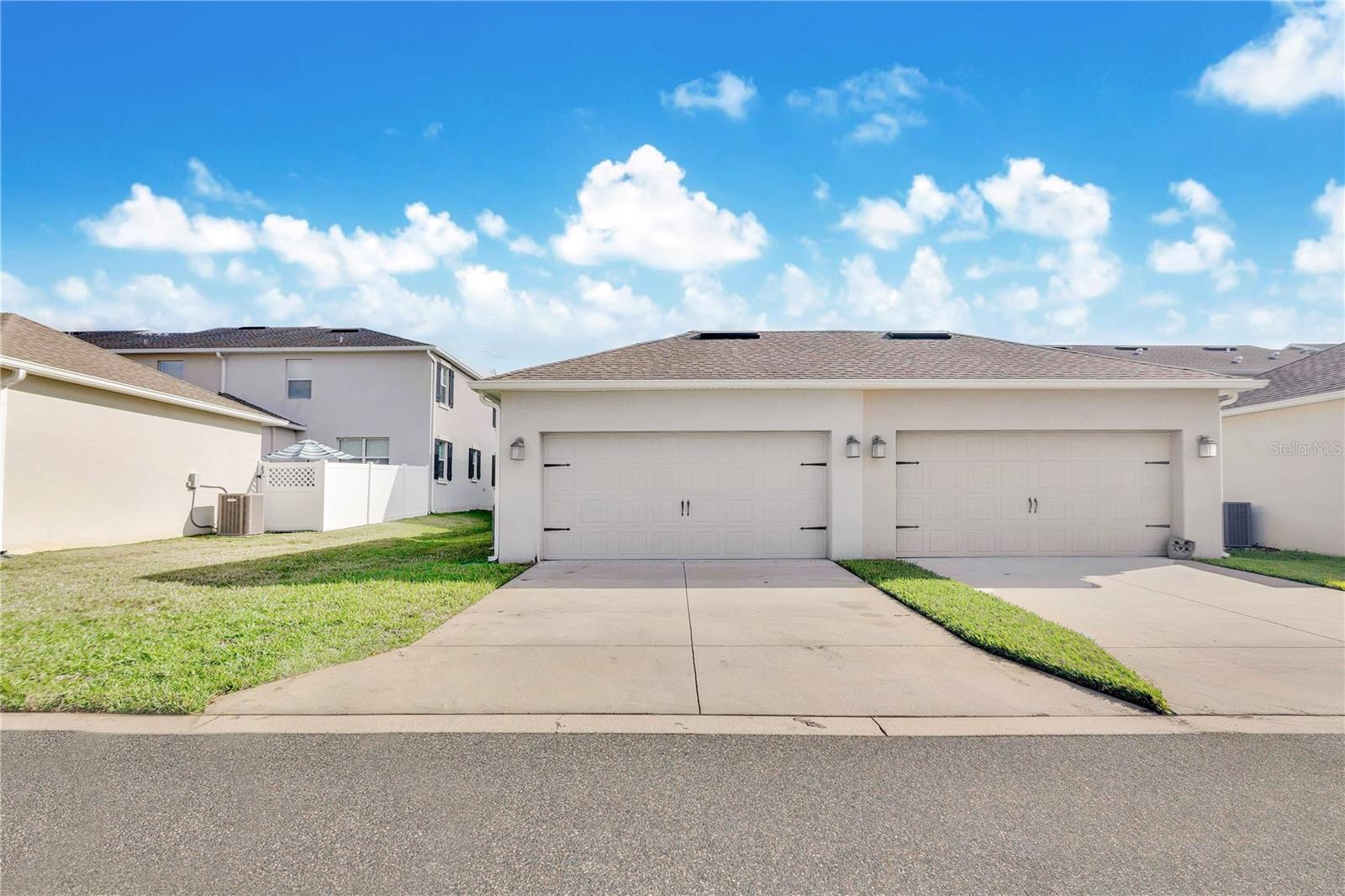 Image 22 of 34 For 11144 Suspense Drive