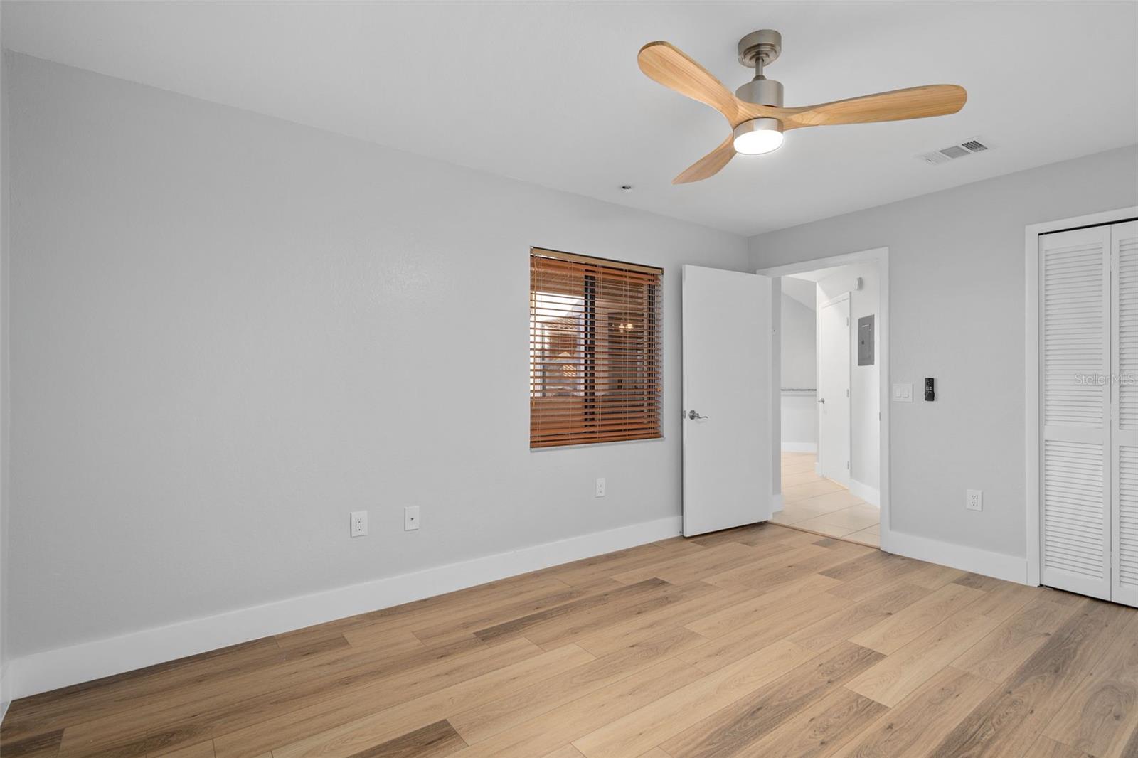 Image 21 of 35 For 7784 Sugar Bend Drive 7784