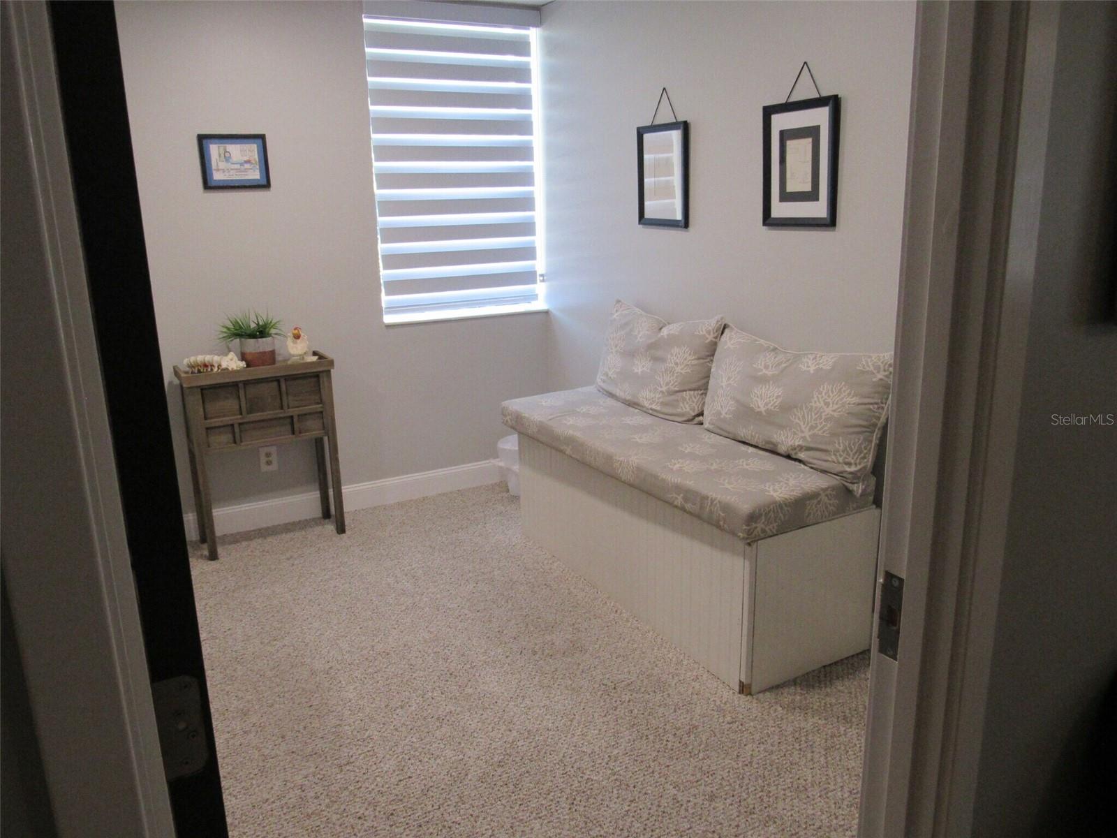 Image 11 of 25 For 595 Granada Boulevard 70