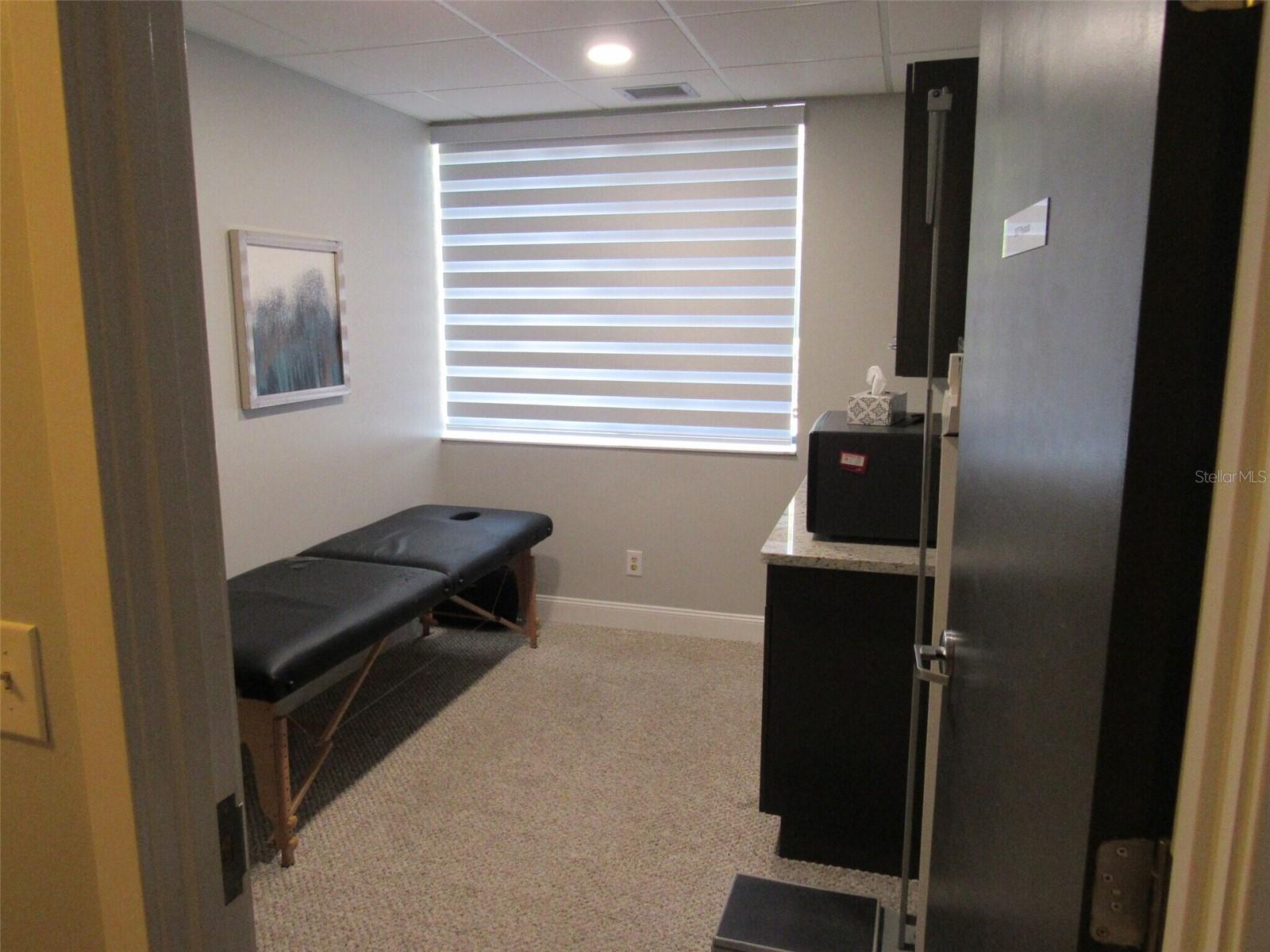 Image 15 of 25 For 595 Granada Boulevard 70