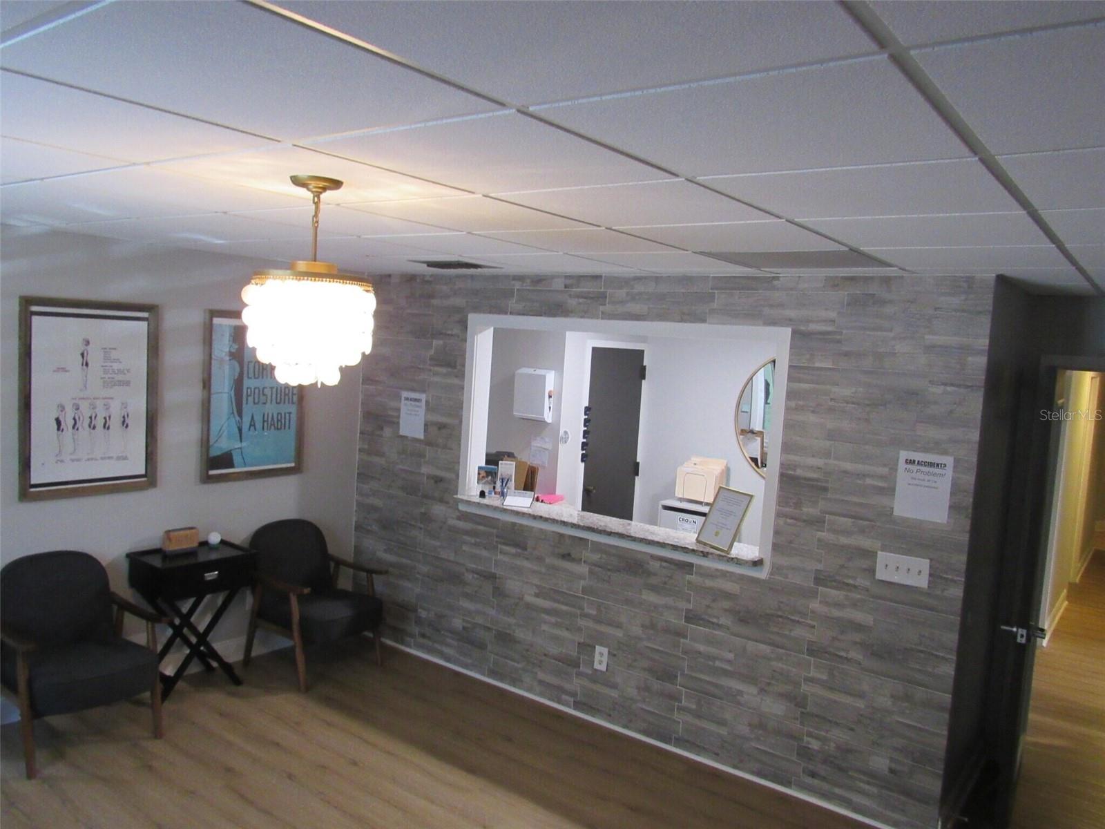 Image 8 of 25 For 595 Granada Boulevard 70