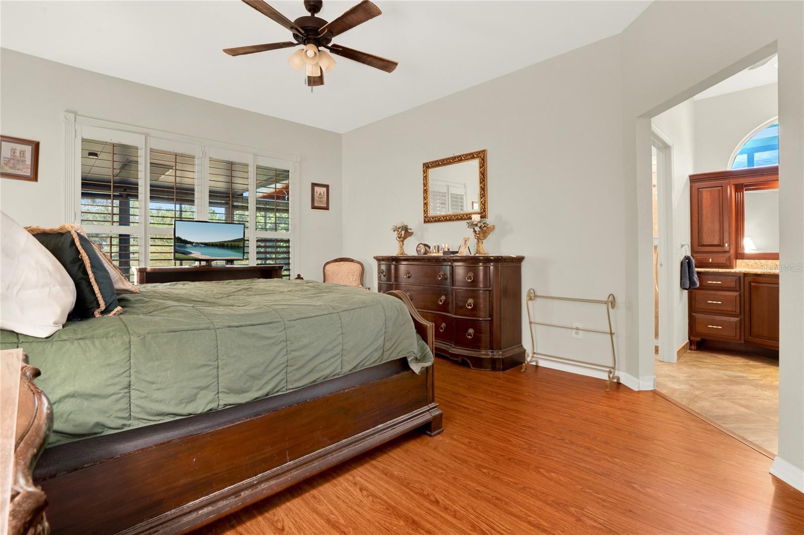 Image 21 of 29 For 738 Powderhorn Circle