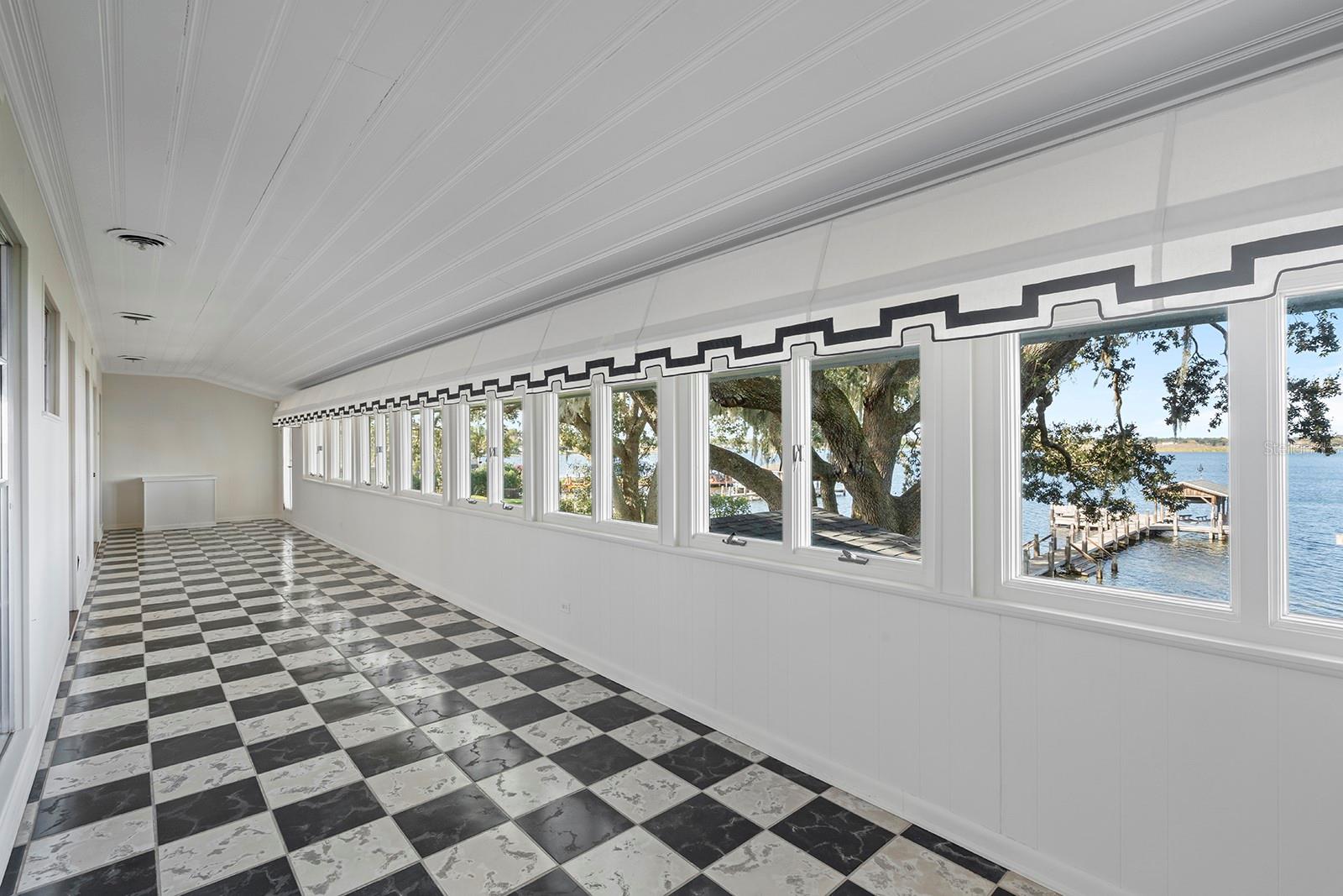 Image 23 of 31 For 3519 Cullen Lake Shore Drive