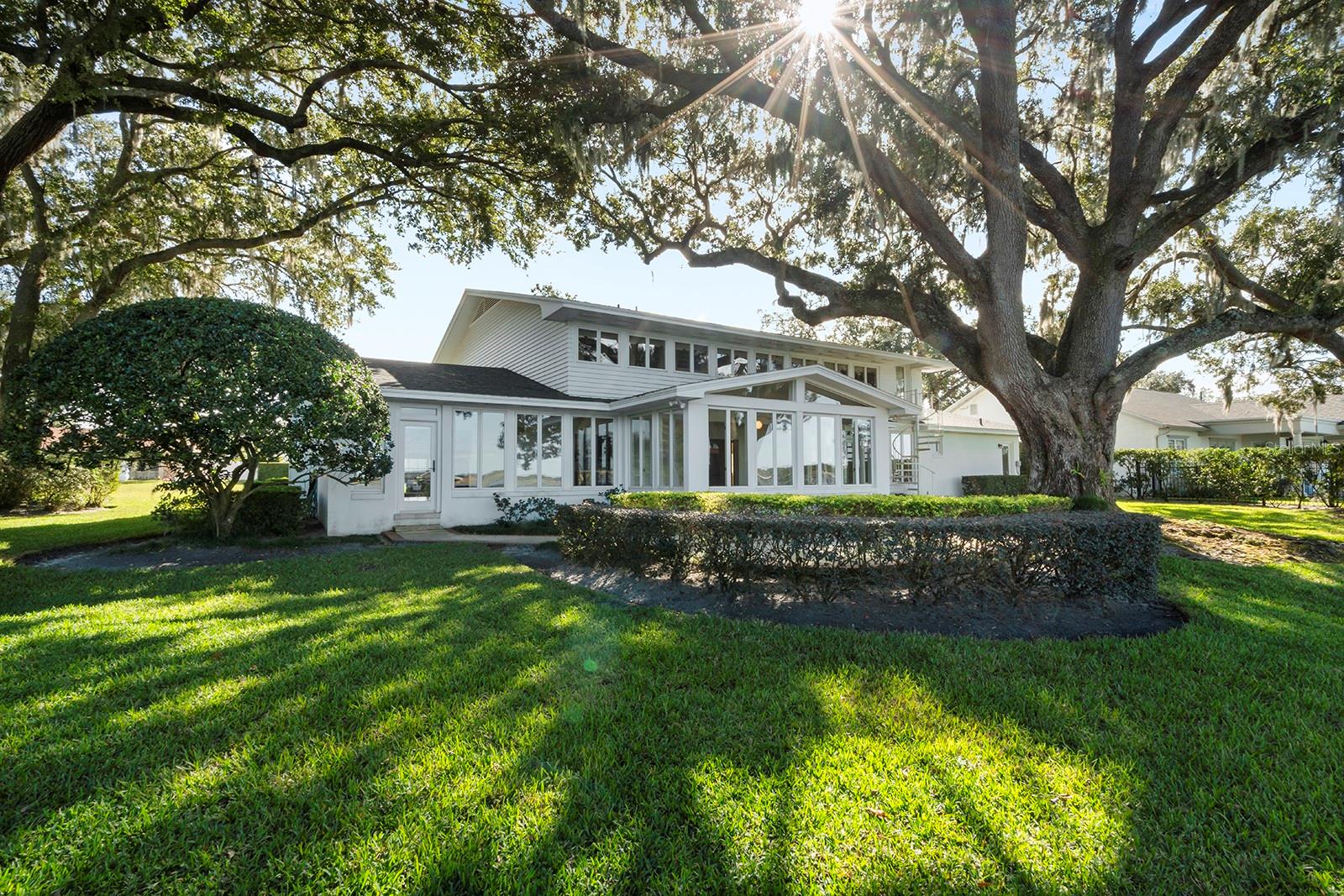 Image 26 of 31 For 3519 Cullen Lake Shore Drive