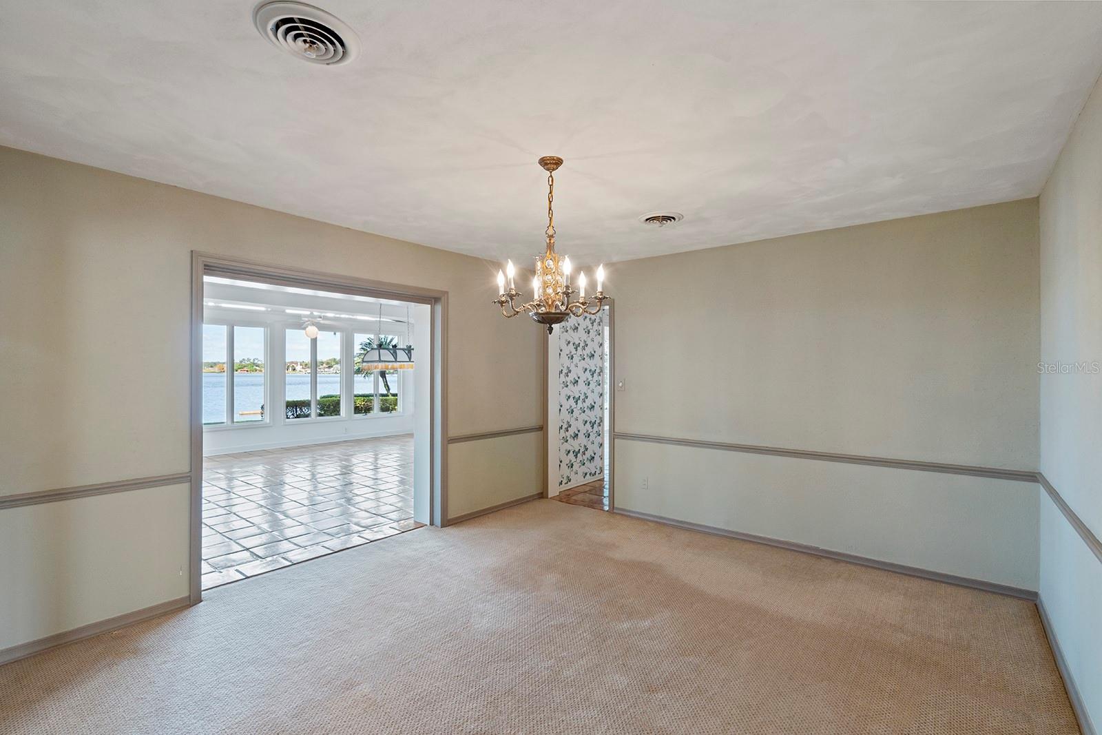 Image 6 of 31 For 3519 Cullen Lake Shore Drive