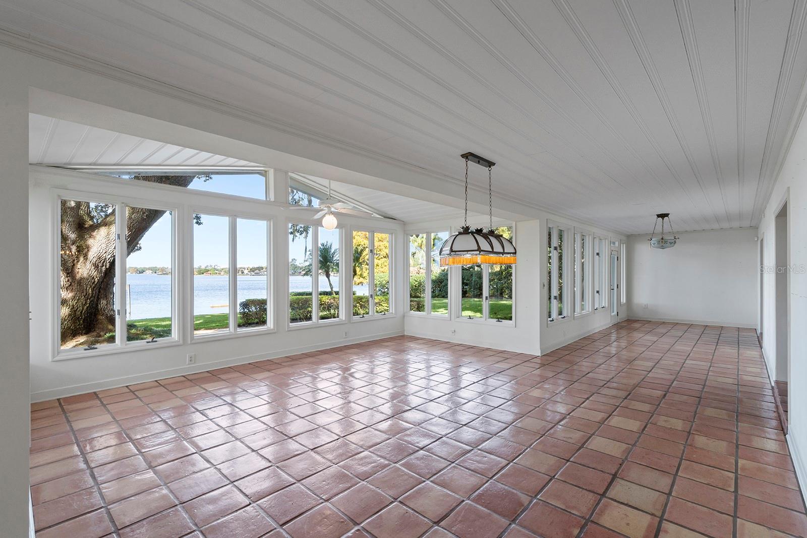 Image 9 of 31 For 3519 Cullen Lake Shore Drive