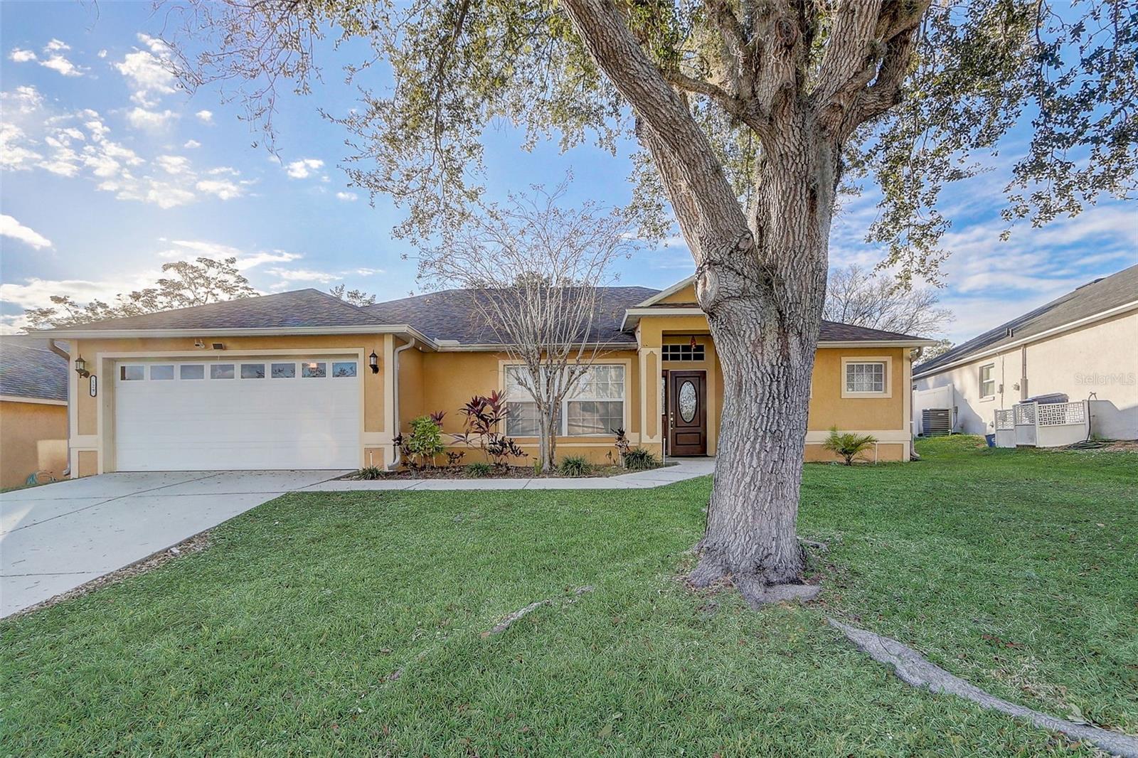 Image 2 of 45 For 129 Compass Rose Dr Brook