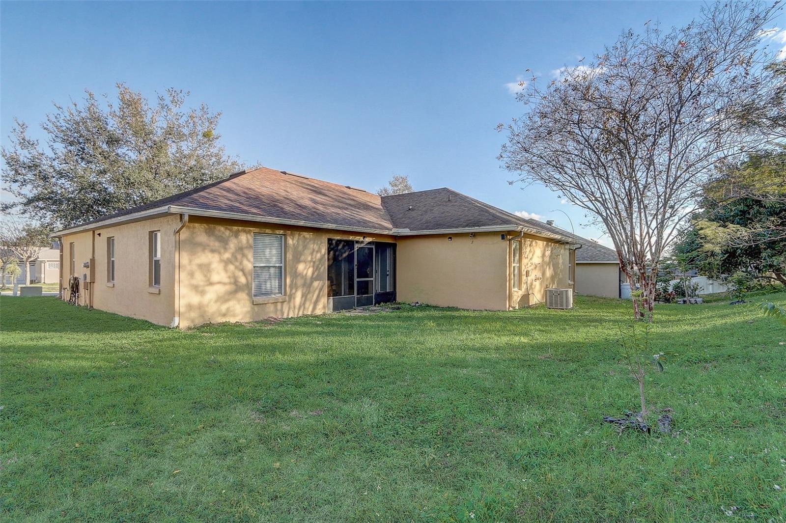 Image 41 of 45 For 129 Compass Rose Dr Brook