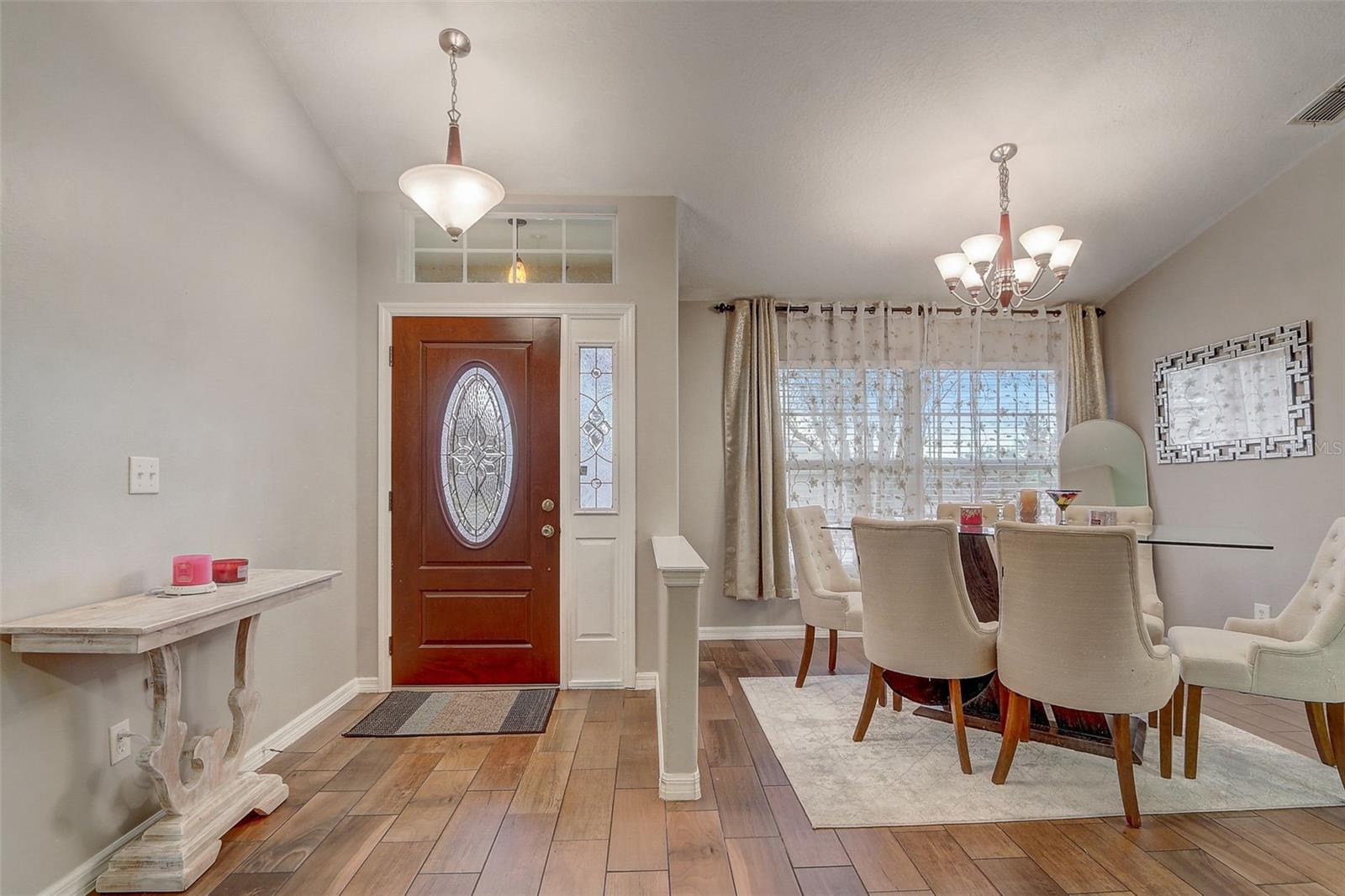 Image 8 of 45 For 129 Compass Rose Dr Brook