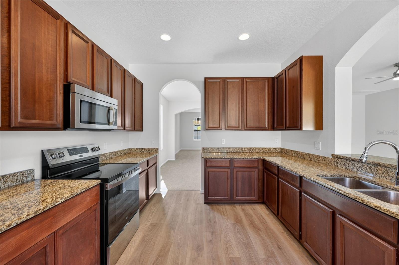 Image 8 of 35 For 10874 Breaking Rocks Drive