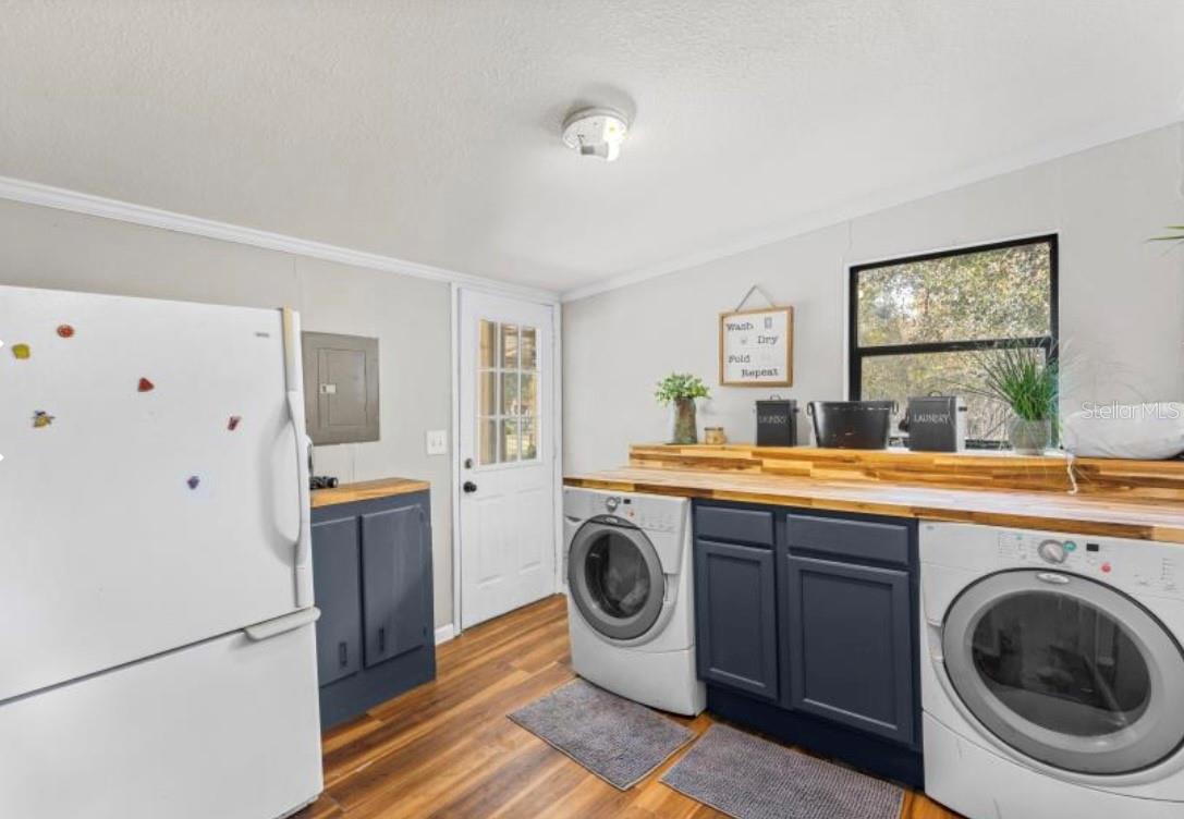 Image 16 of 50 For 11975 162nd Terrace